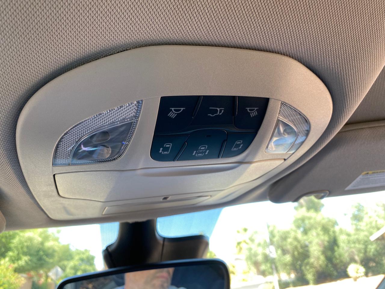 Chrysler Voyager LX FWD 2023