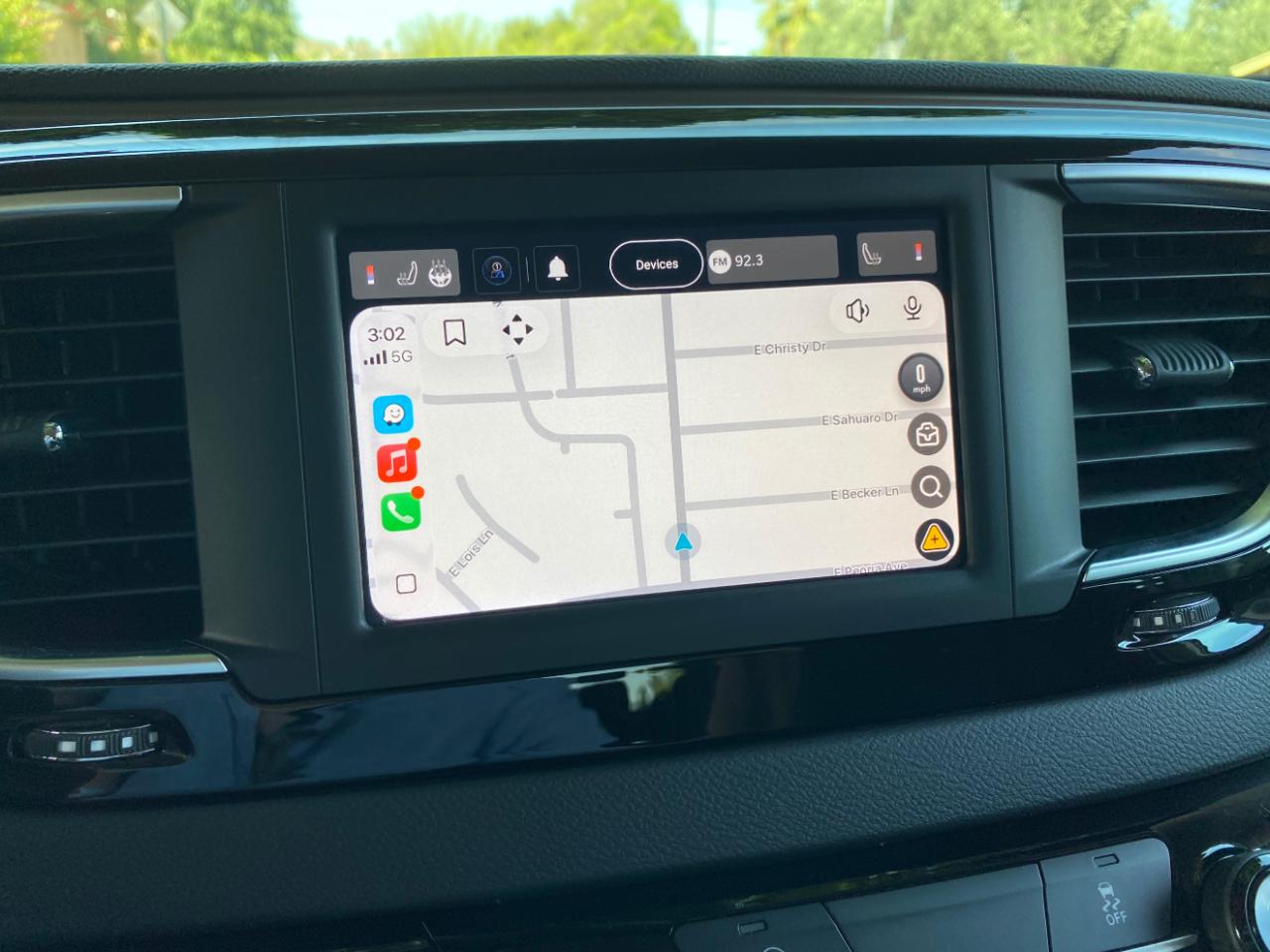 Chrysler Voyager LX FWD 2023