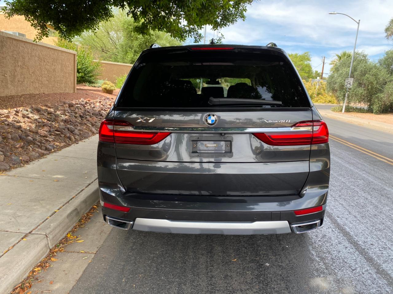 BMW X7 xDrive40i Sports Activity Vehicle 2020