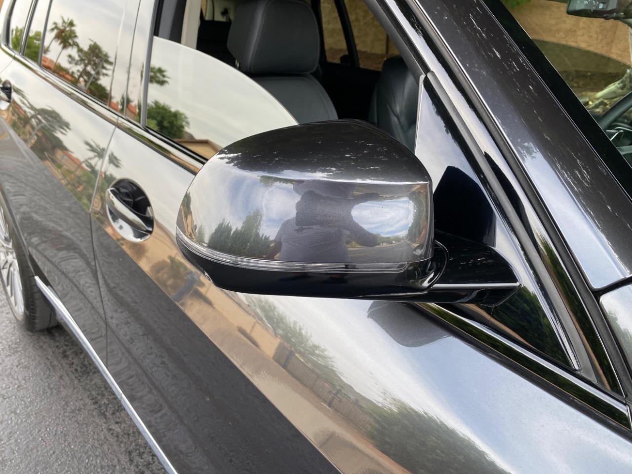 BMW X7 xDrive40i Sports Activity Vehicle 2020