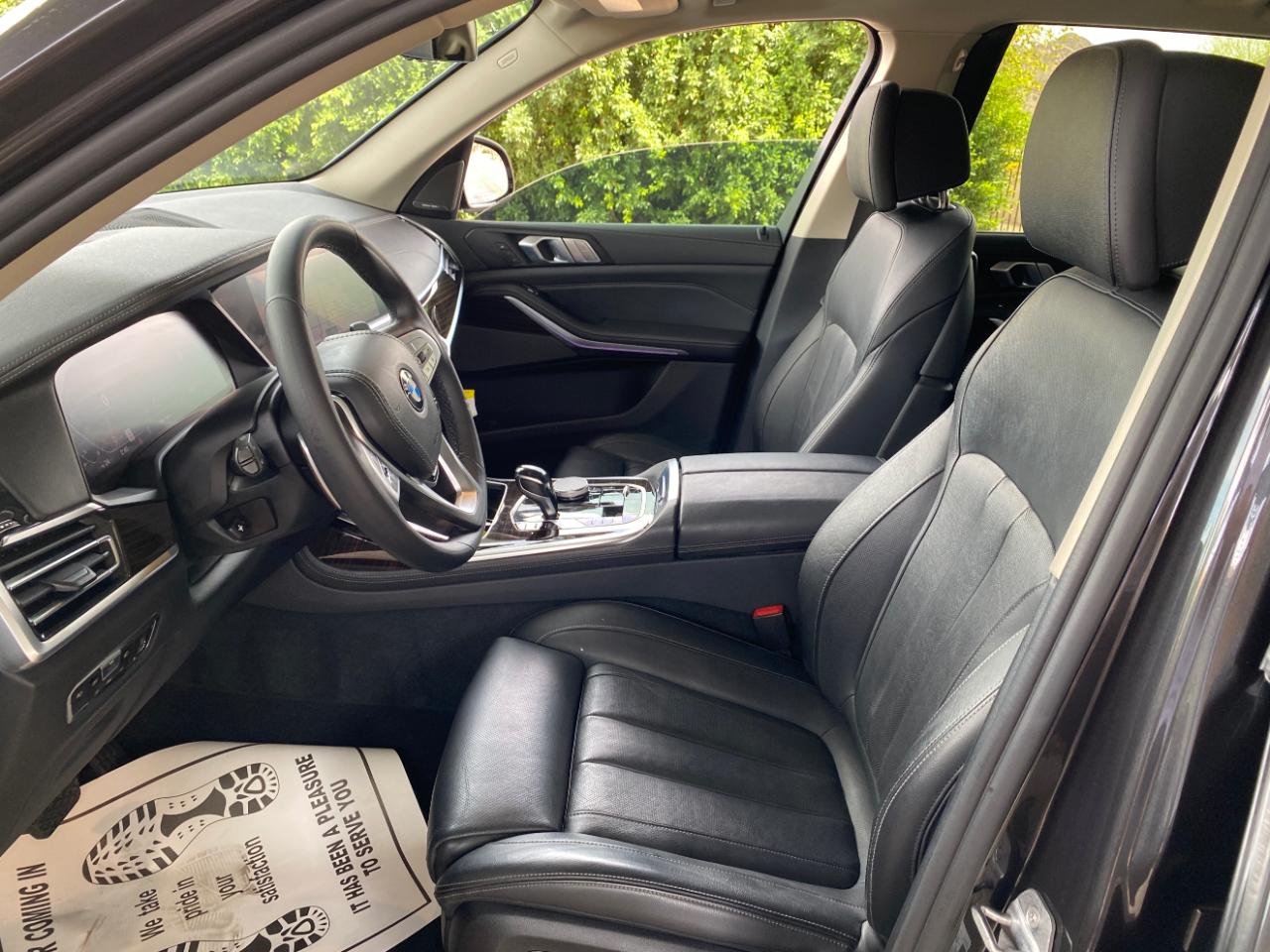 BMW X7 xDrive40i Sports Activity Vehicle 2020