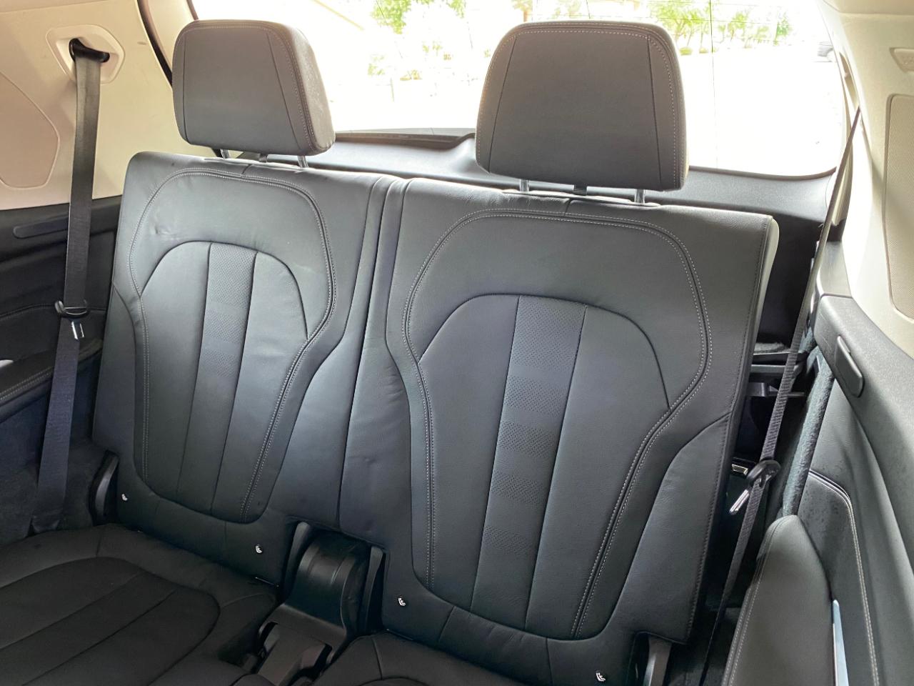 BMW X7 xDrive40i Sports Activity Vehicle 2020