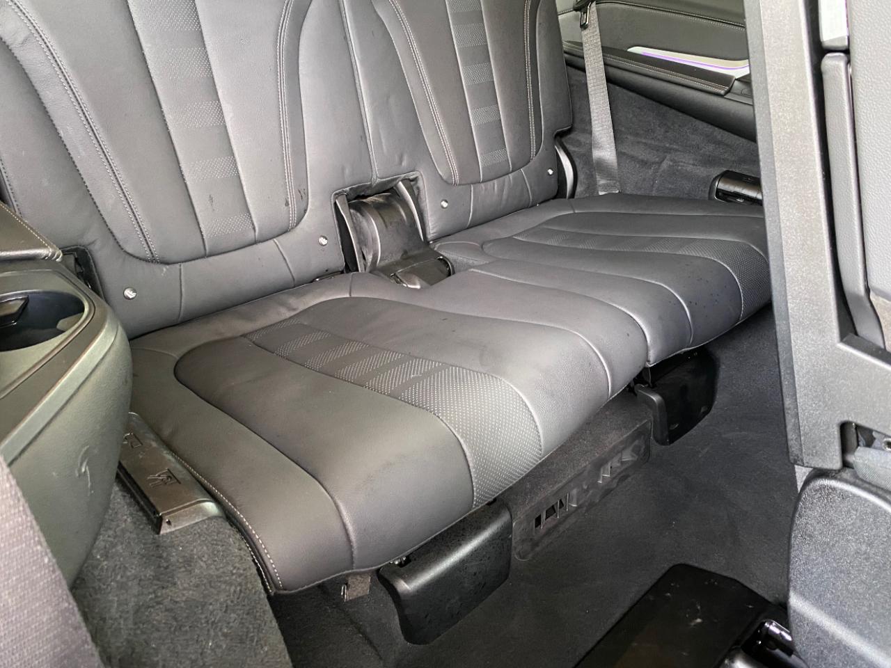 BMW X7 xDrive40i Sports Activity Vehicle 2020