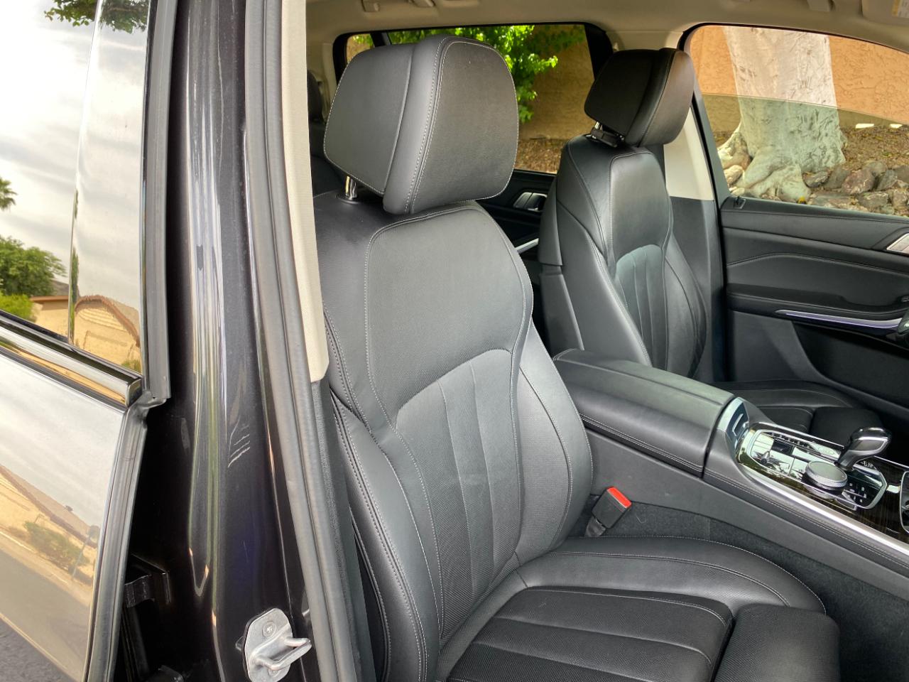 BMW X7 xDrive40i Sports Activity Vehicle 2020