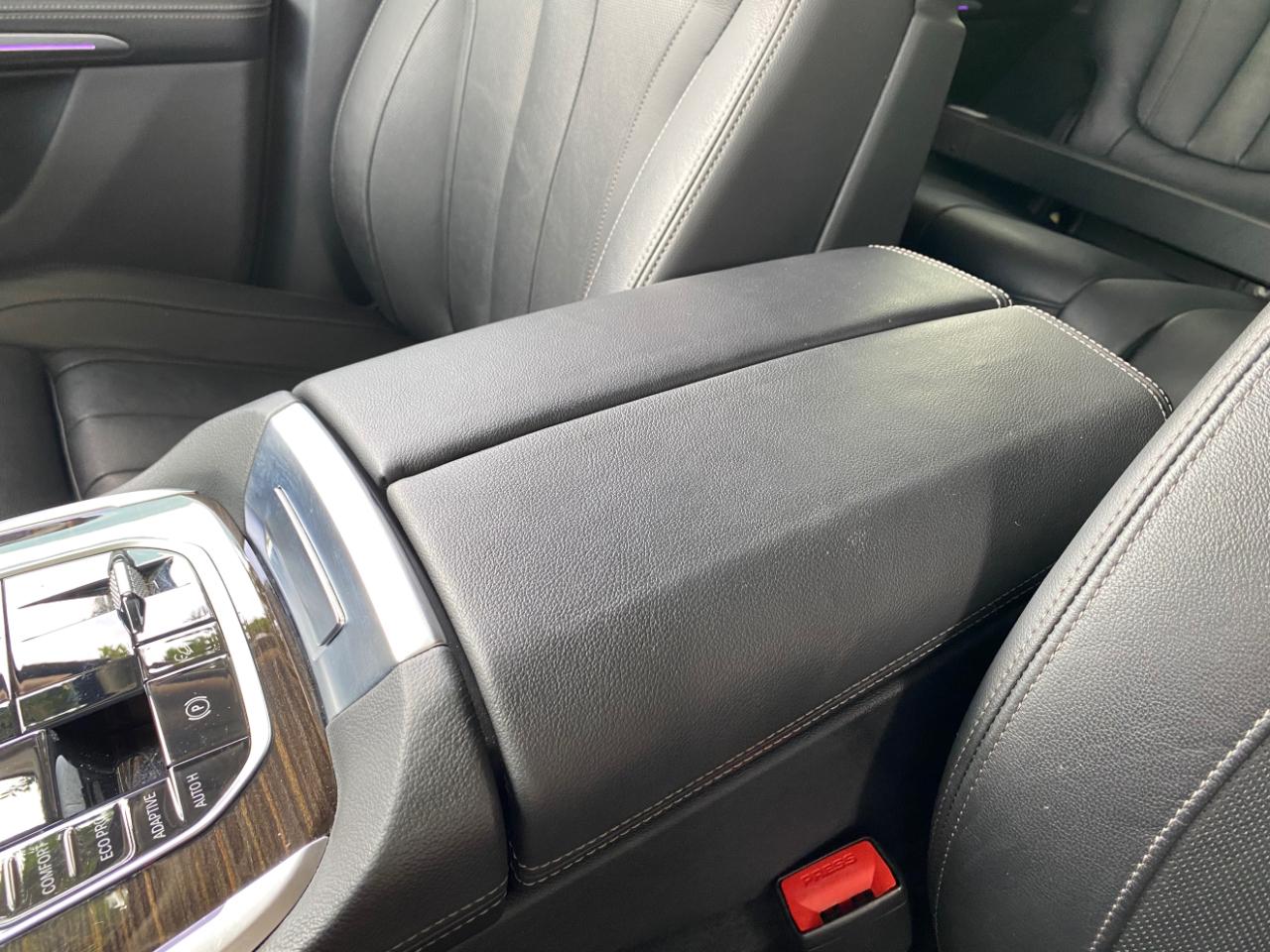 BMW X7 xDrive40i Sports Activity Vehicle 2020