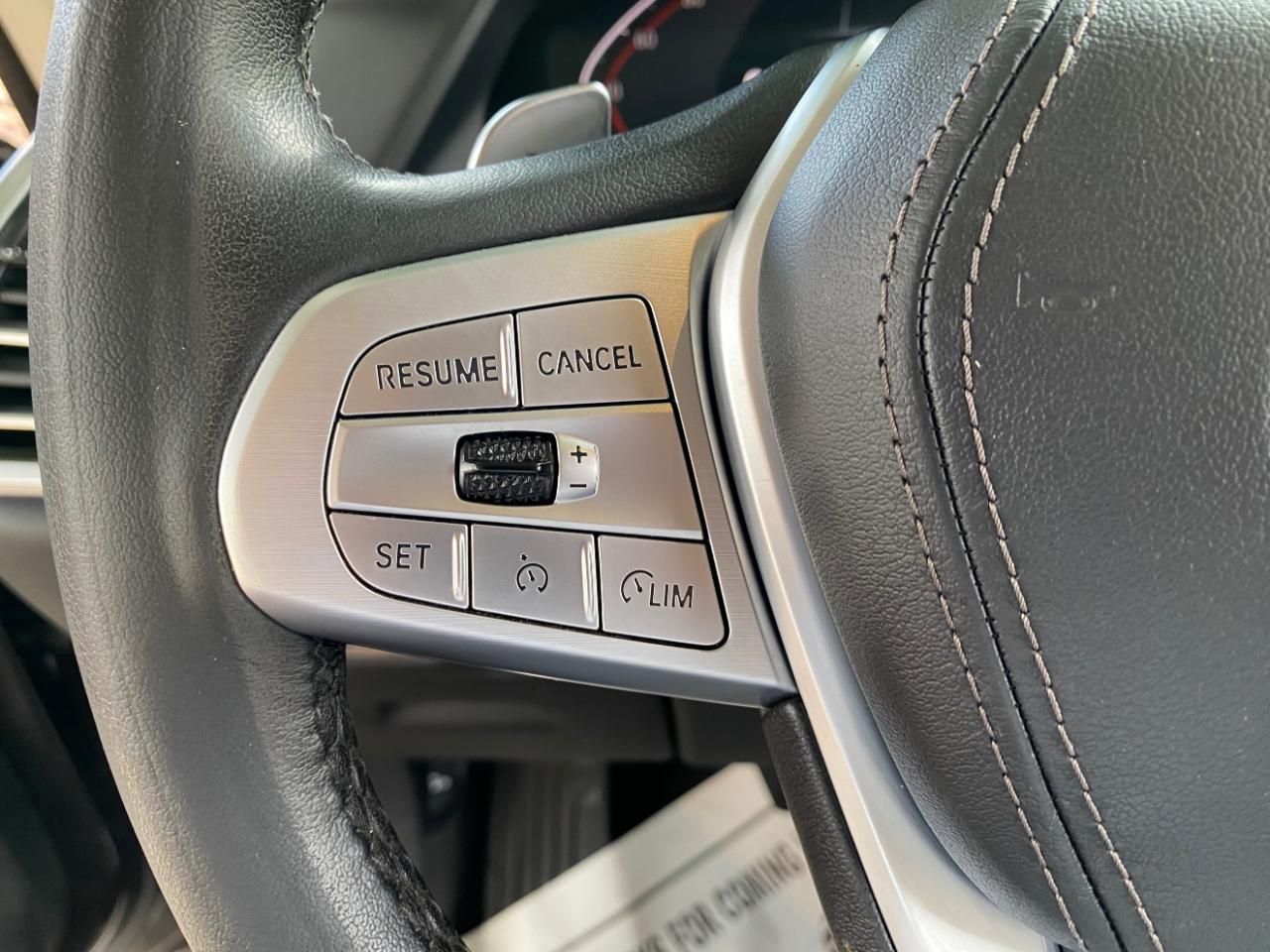 BMW X7 xDrive40i Sports Activity Vehicle 2020