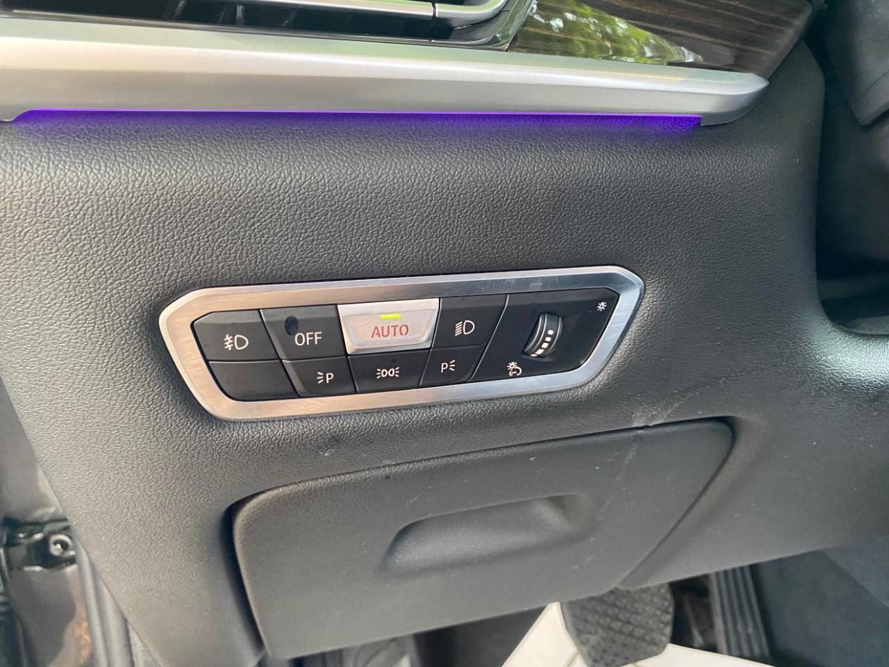 BMW X7 xDrive40i Sports Activity Vehicle 2020