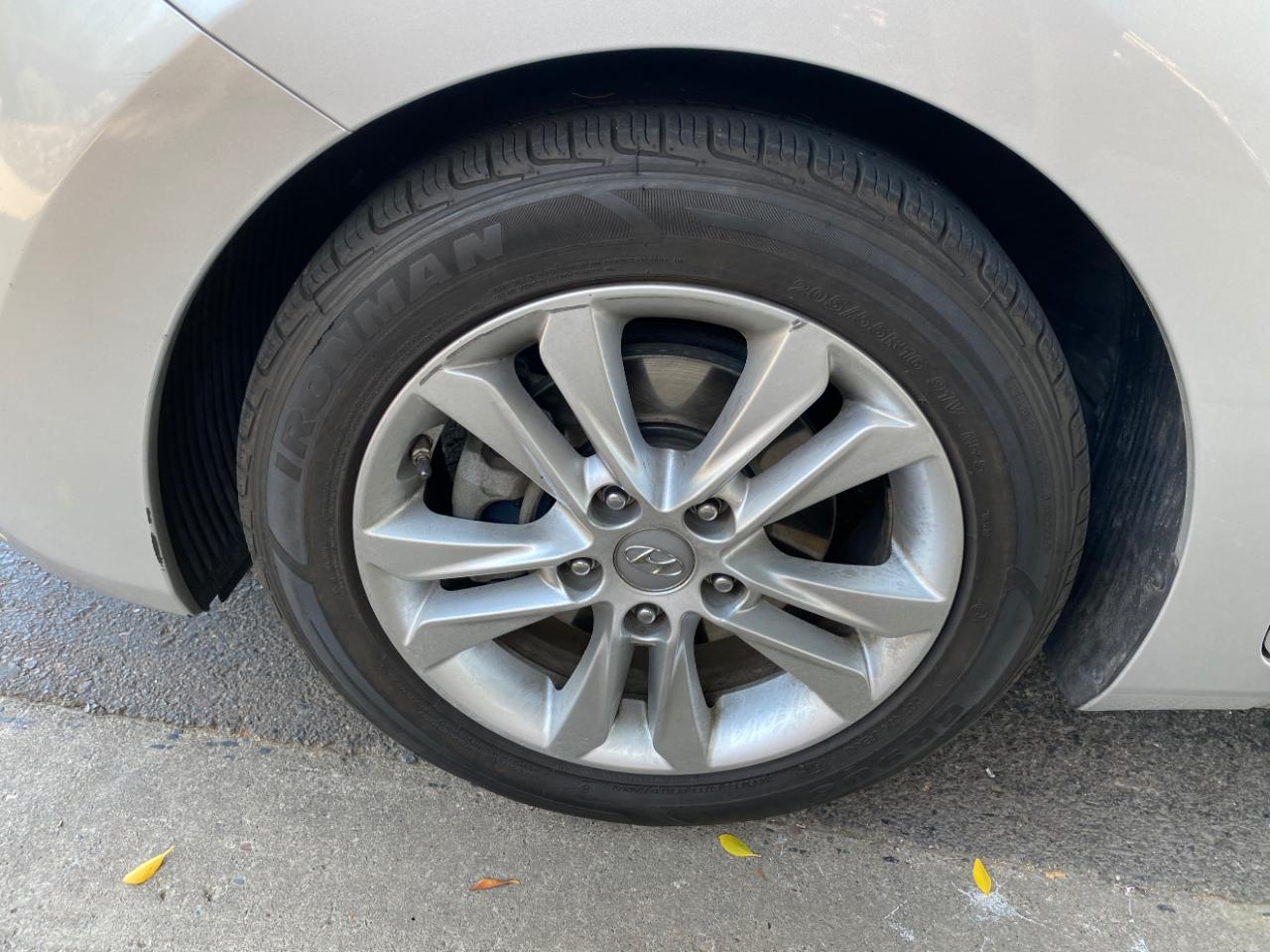 Hyundai Elantra GT 5dr HB Auto 2014