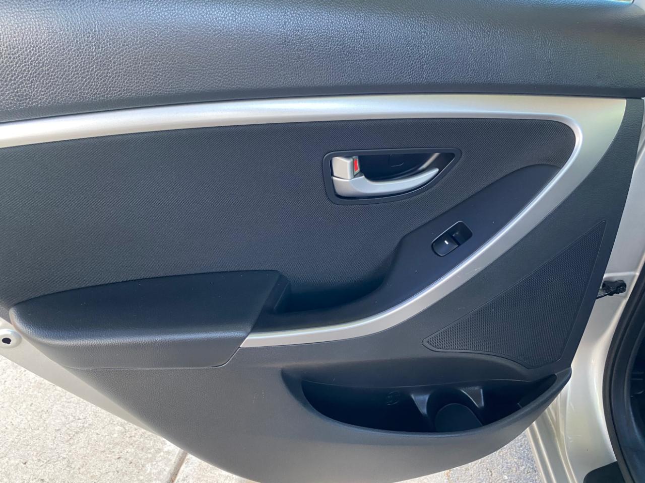 Hyundai Elantra GT 5dr HB Auto 2014