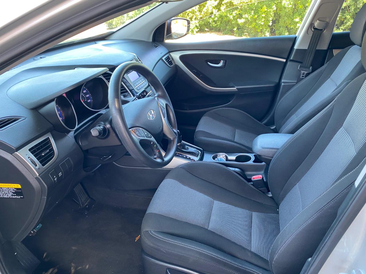 Hyundai Elantra GT 5dr HB Auto 2014