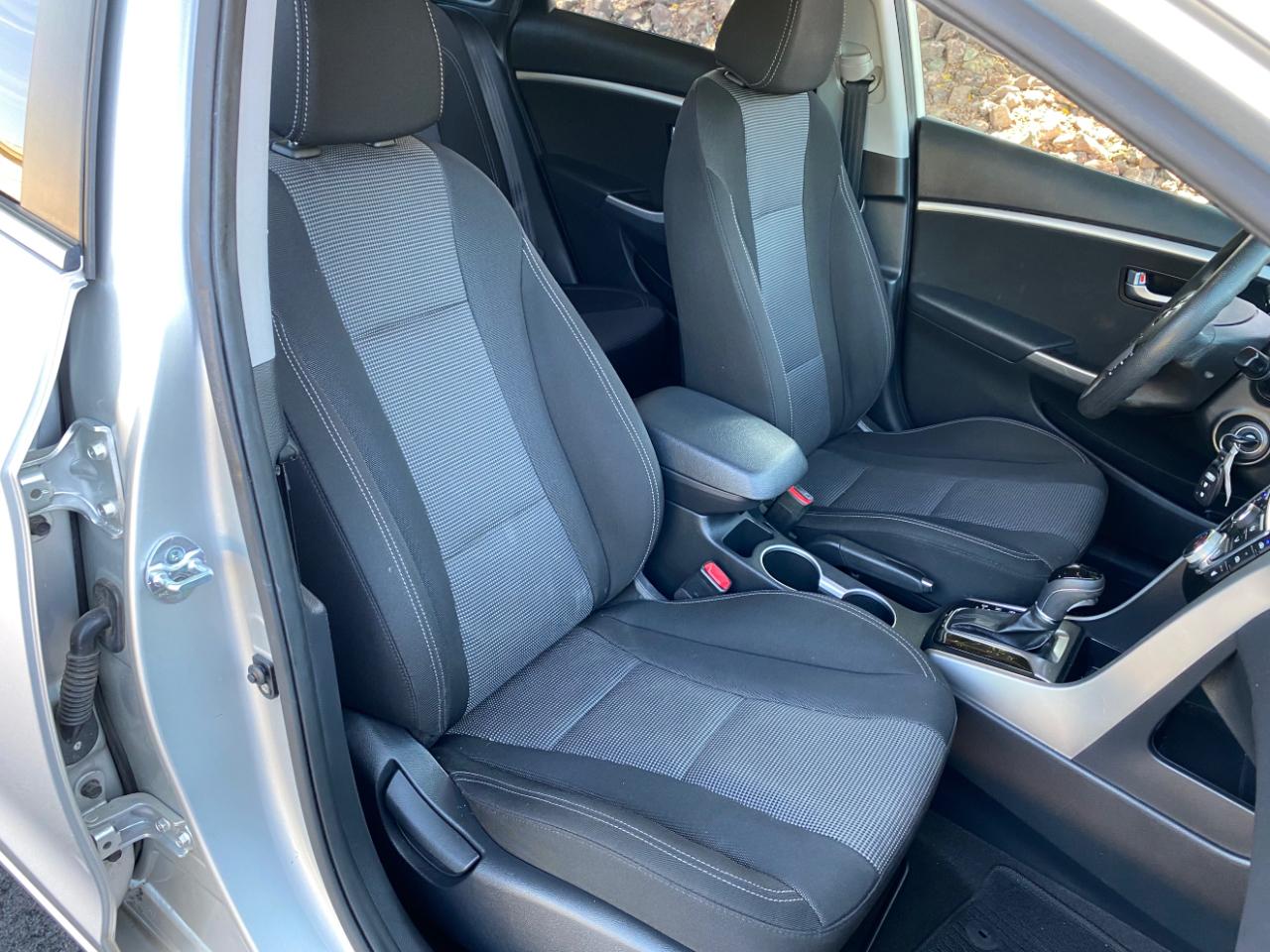 Hyundai Elantra GT 5dr HB Auto 2014