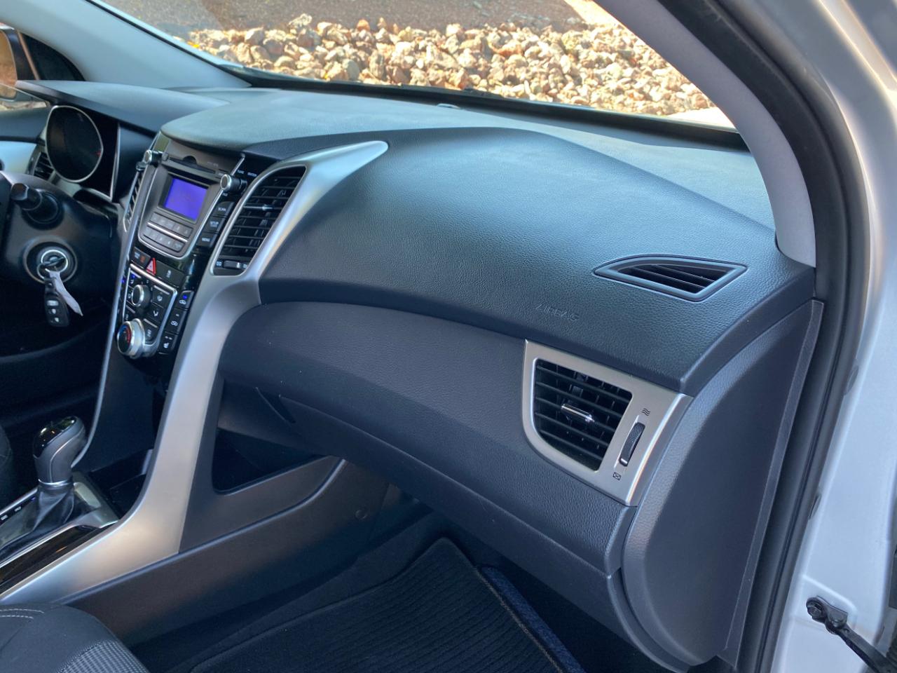 Hyundai Elantra GT 5dr HB Auto 2014