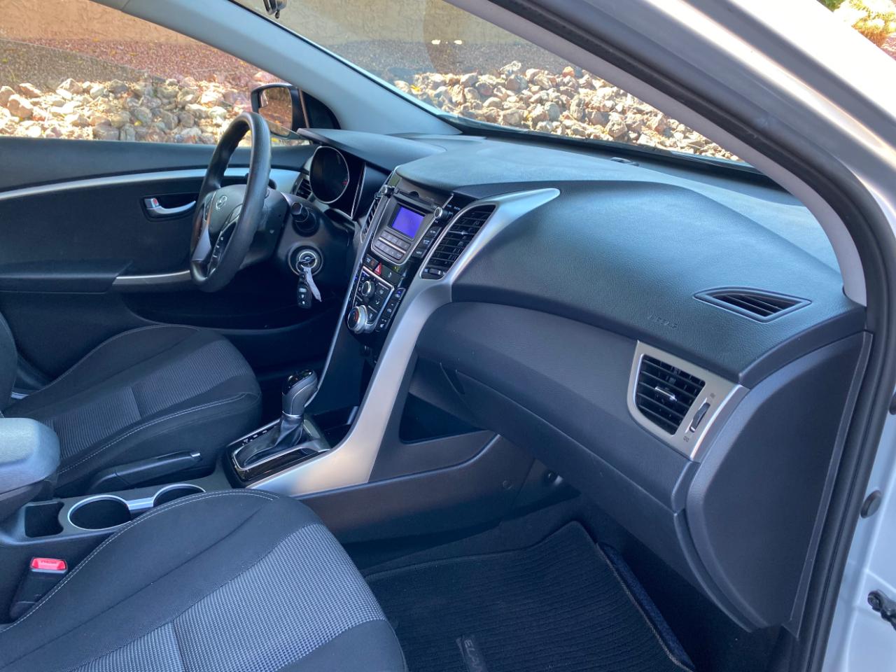 Hyundai Elantra GT 5dr HB Auto 2014