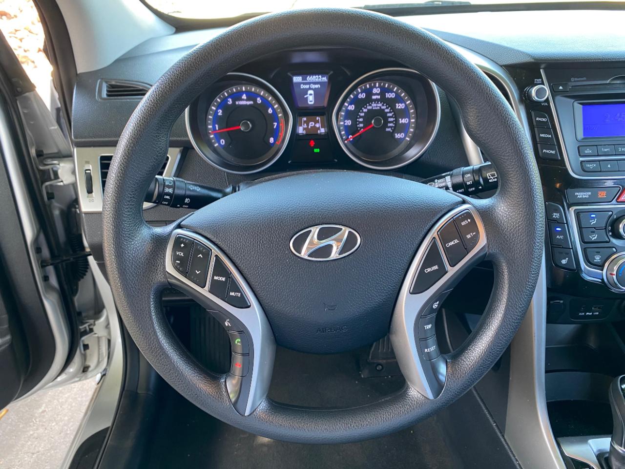 Hyundai Elantra GT 5dr HB Auto 2014