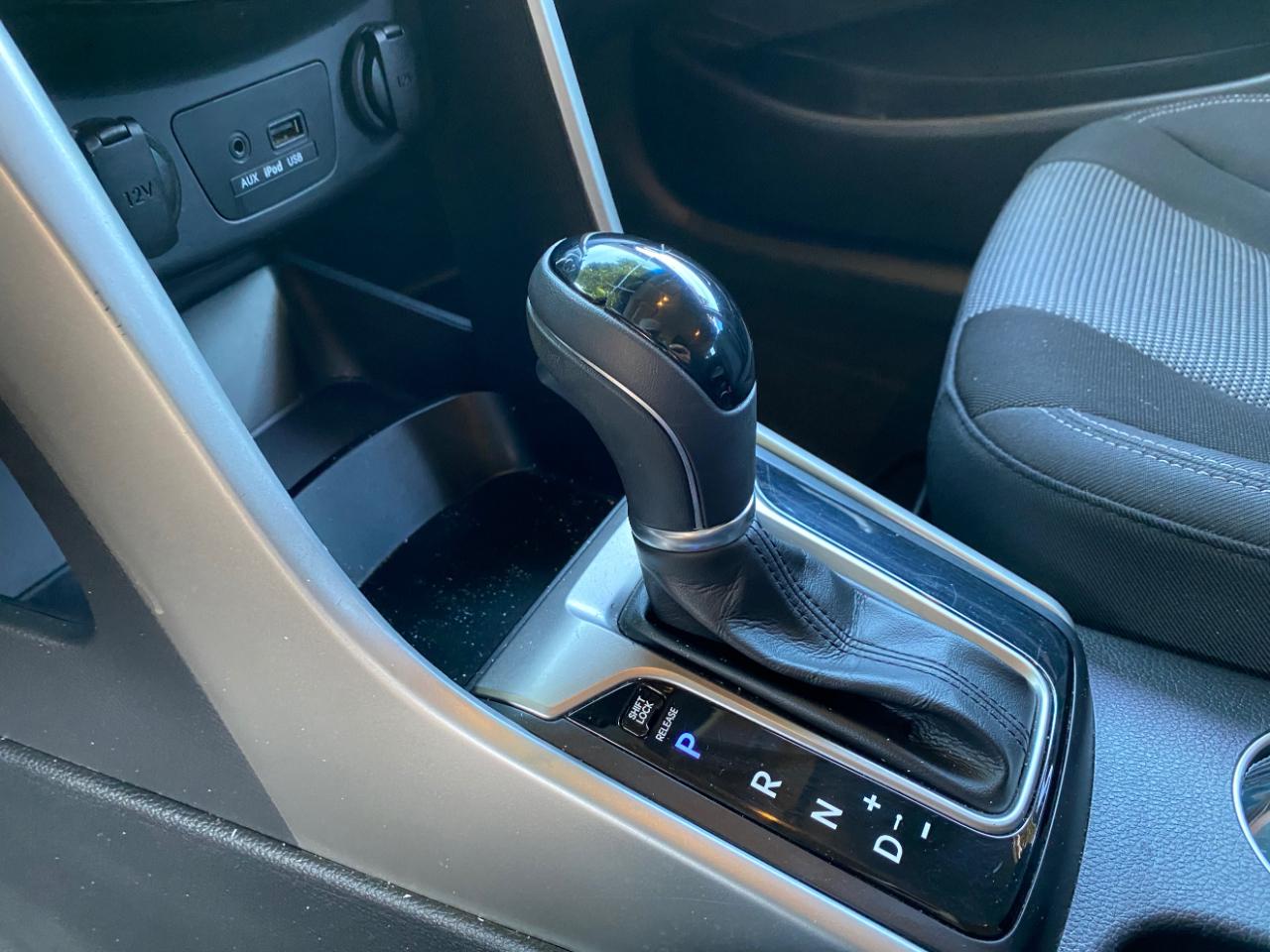 Hyundai Elantra GT 5dr HB Auto 2014