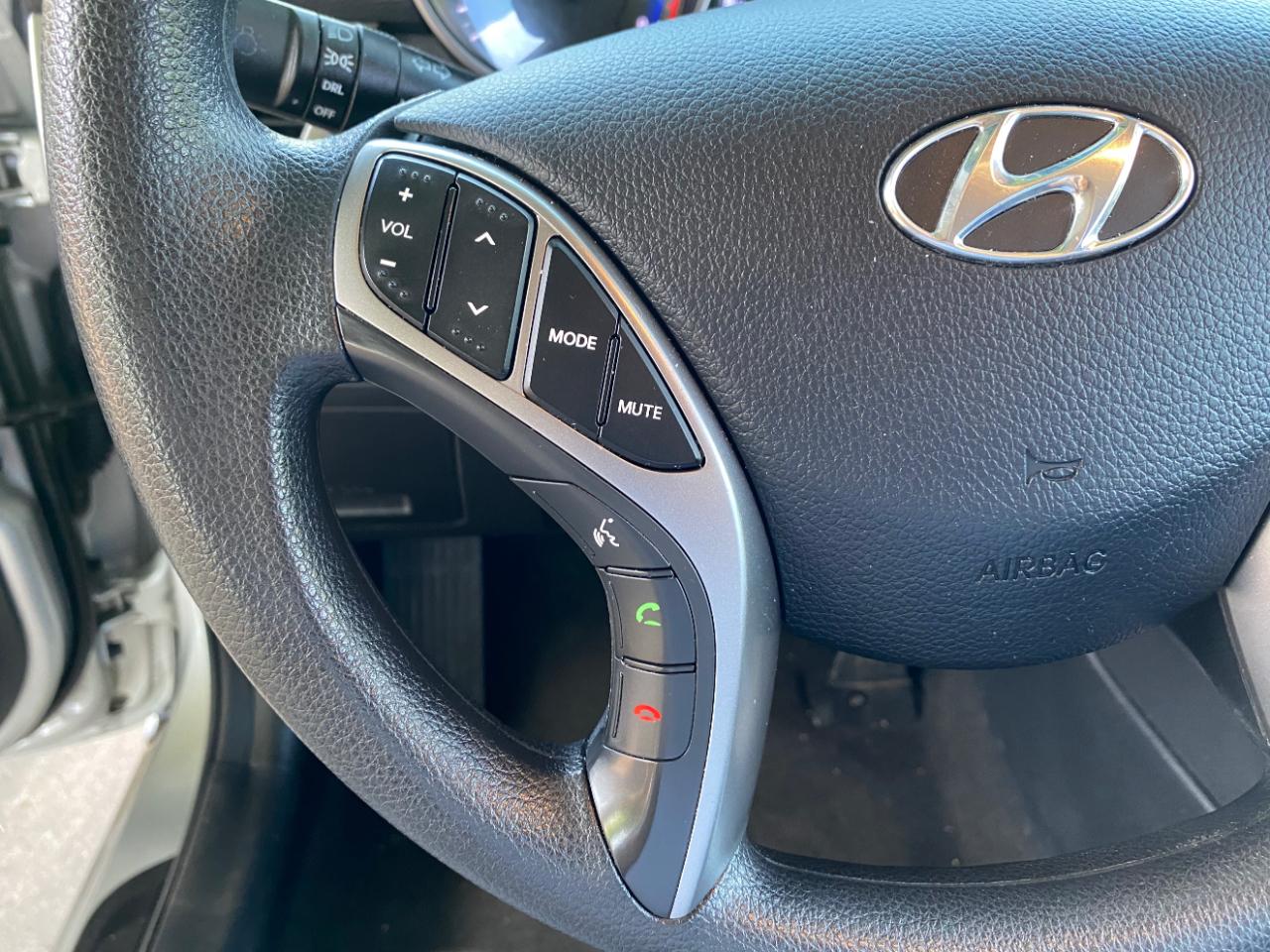 Hyundai Elantra GT 5dr HB Auto 2014