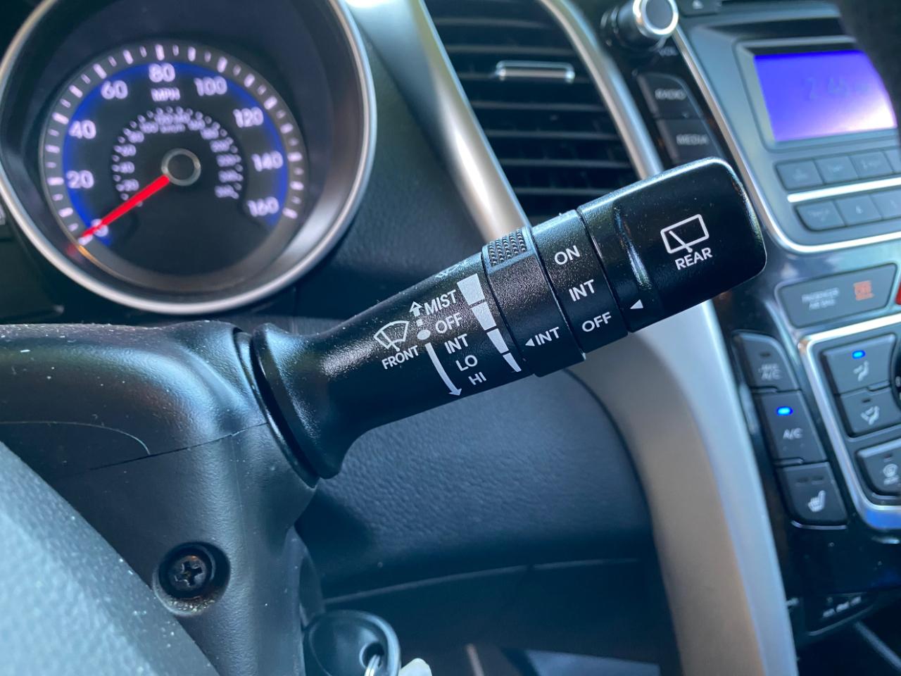 Hyundai Elantra GT 5dr HB Auto 2014