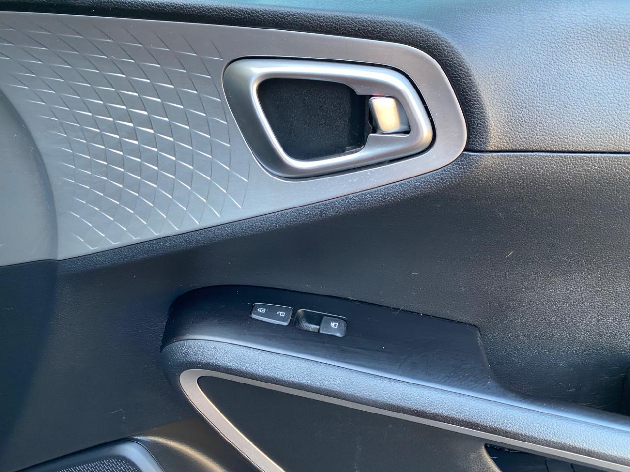 Kia Soul LX IVT 2023