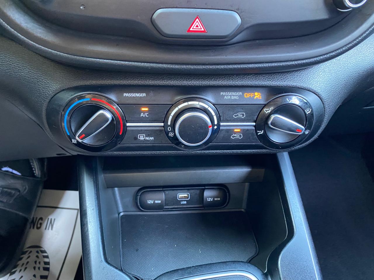 Kia Soul LX IVT 2023