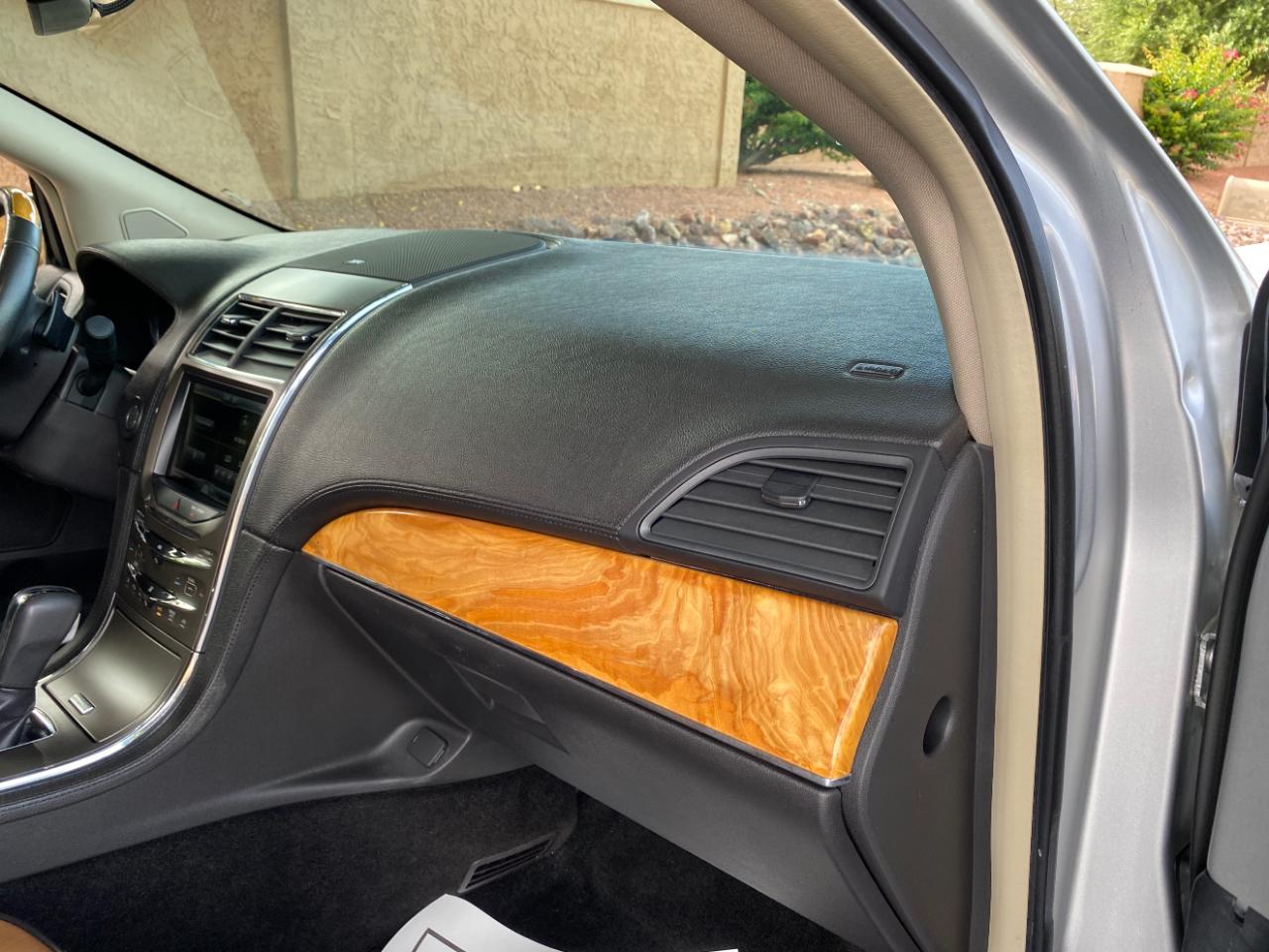 Lincoln MKX FWD 4dr 2015