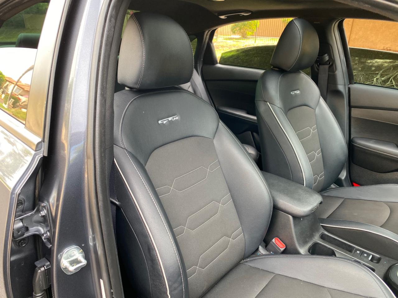 Kia Forte GT-Line IVT 2023