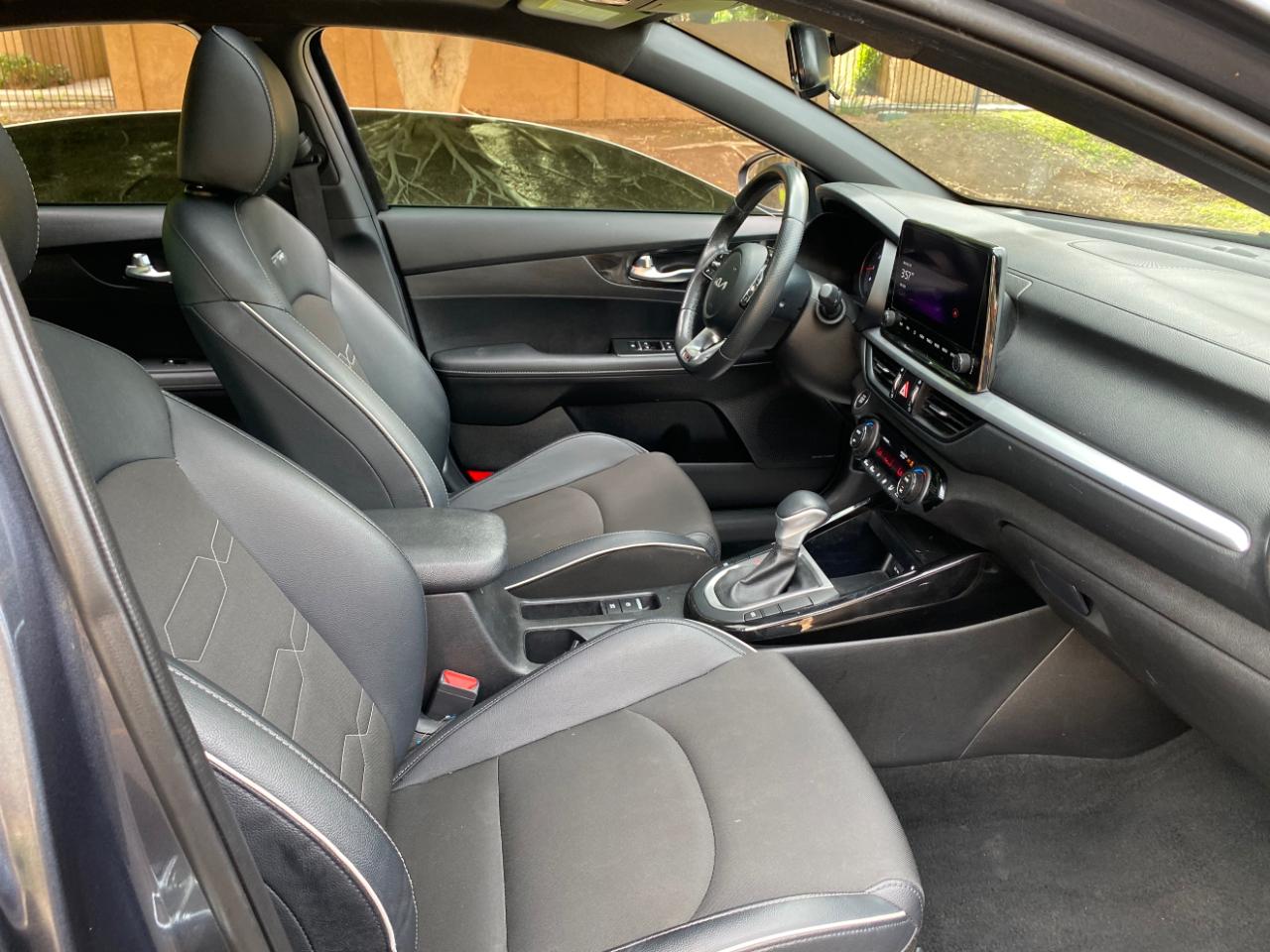 Kia Forte GT-Line IVT 2023