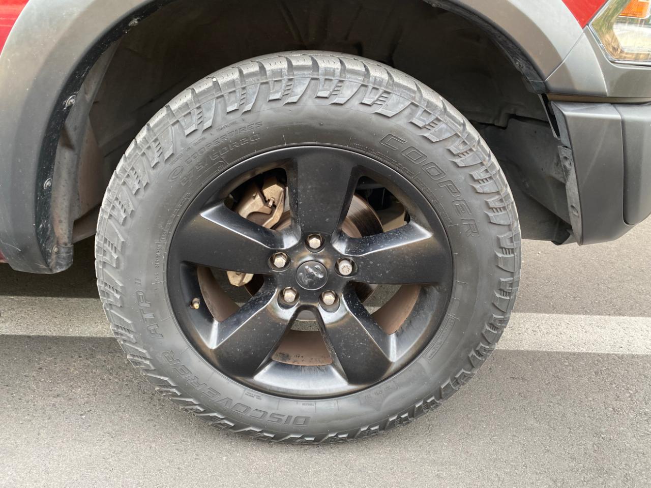 RAM 1500 Classic Warlock 4x2 Quad Cab 6'4" Box 2020