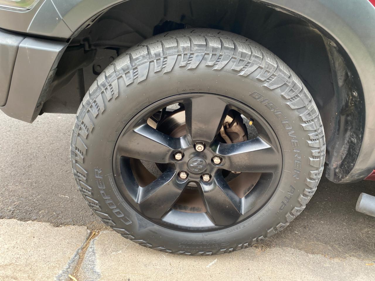 RAM 1500 Classic Warlock 4x2 Quad Cab 6'4" Box 2020