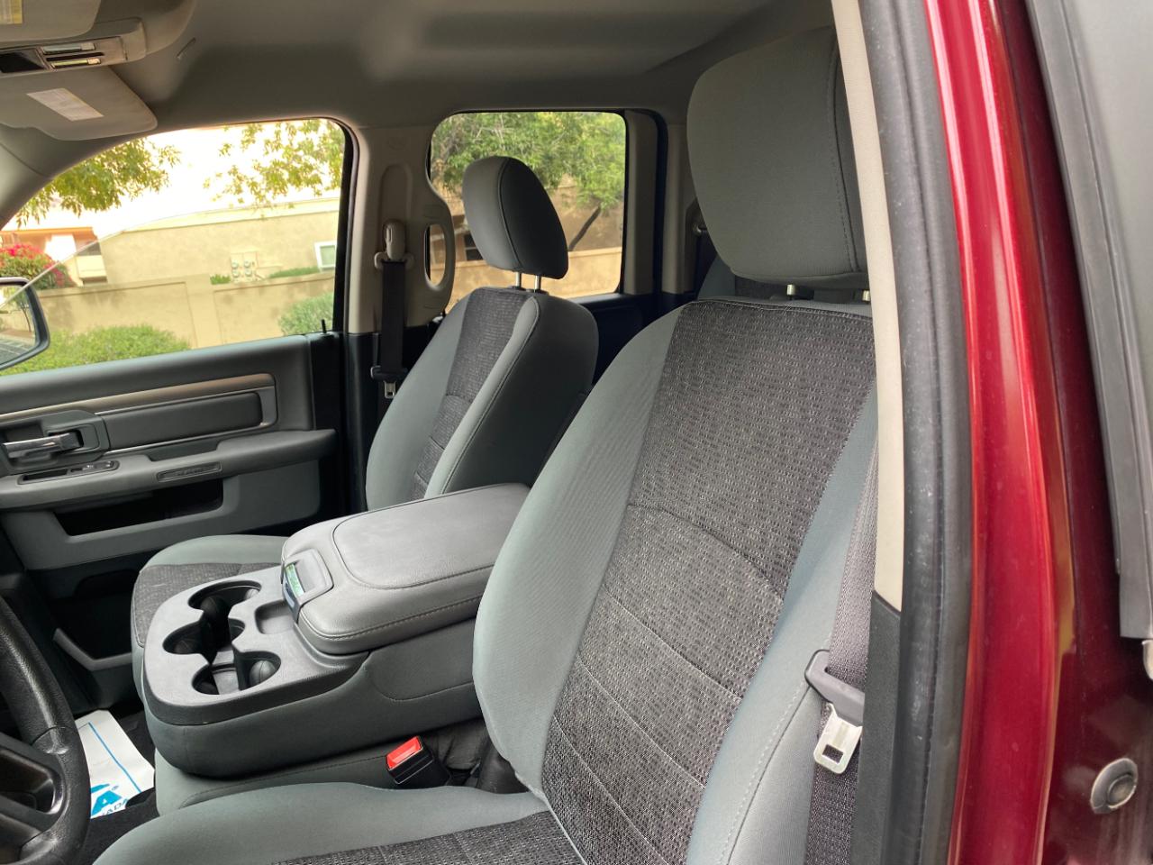 RAM 1500 Classic Warlock 4x2 Quad Cab 6'4" Box 2020