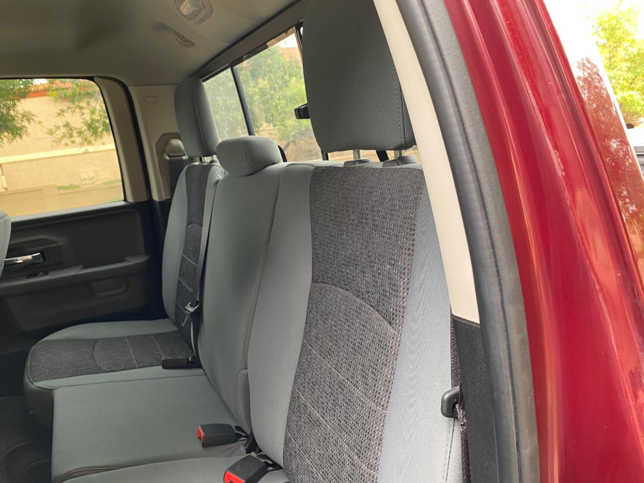 RAM 1500 Classic Warlock 4x2 Quad Cab 6'4" Box 2020