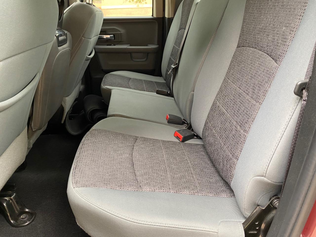 RAM 1500 Classic Warlock 4x2 Quad Cab 6'4" Box 2020