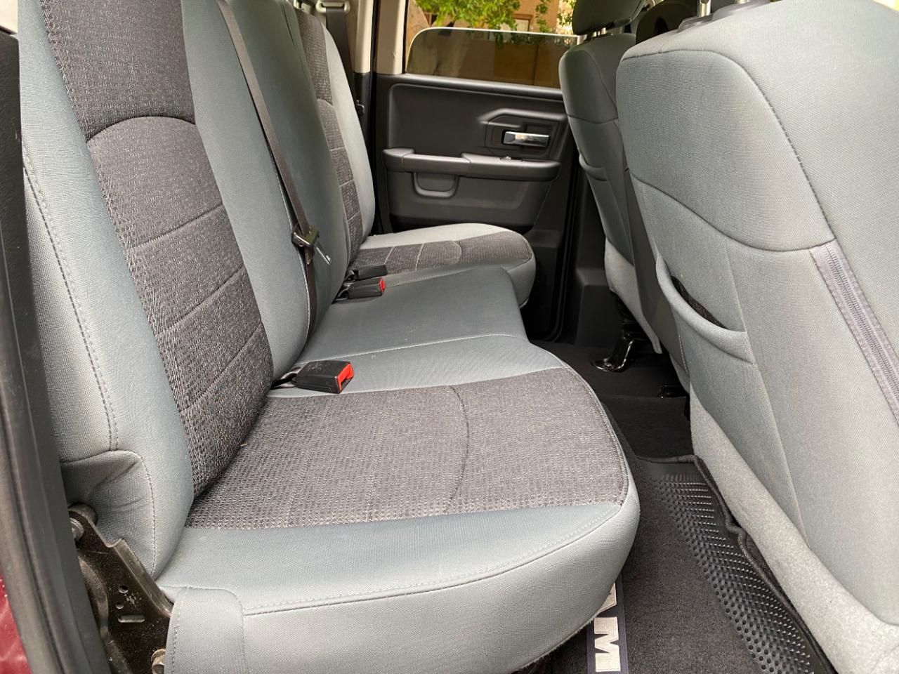 RAM 1500 Classic Warlock 4x2 Quad Cab 6'4" Box 2020