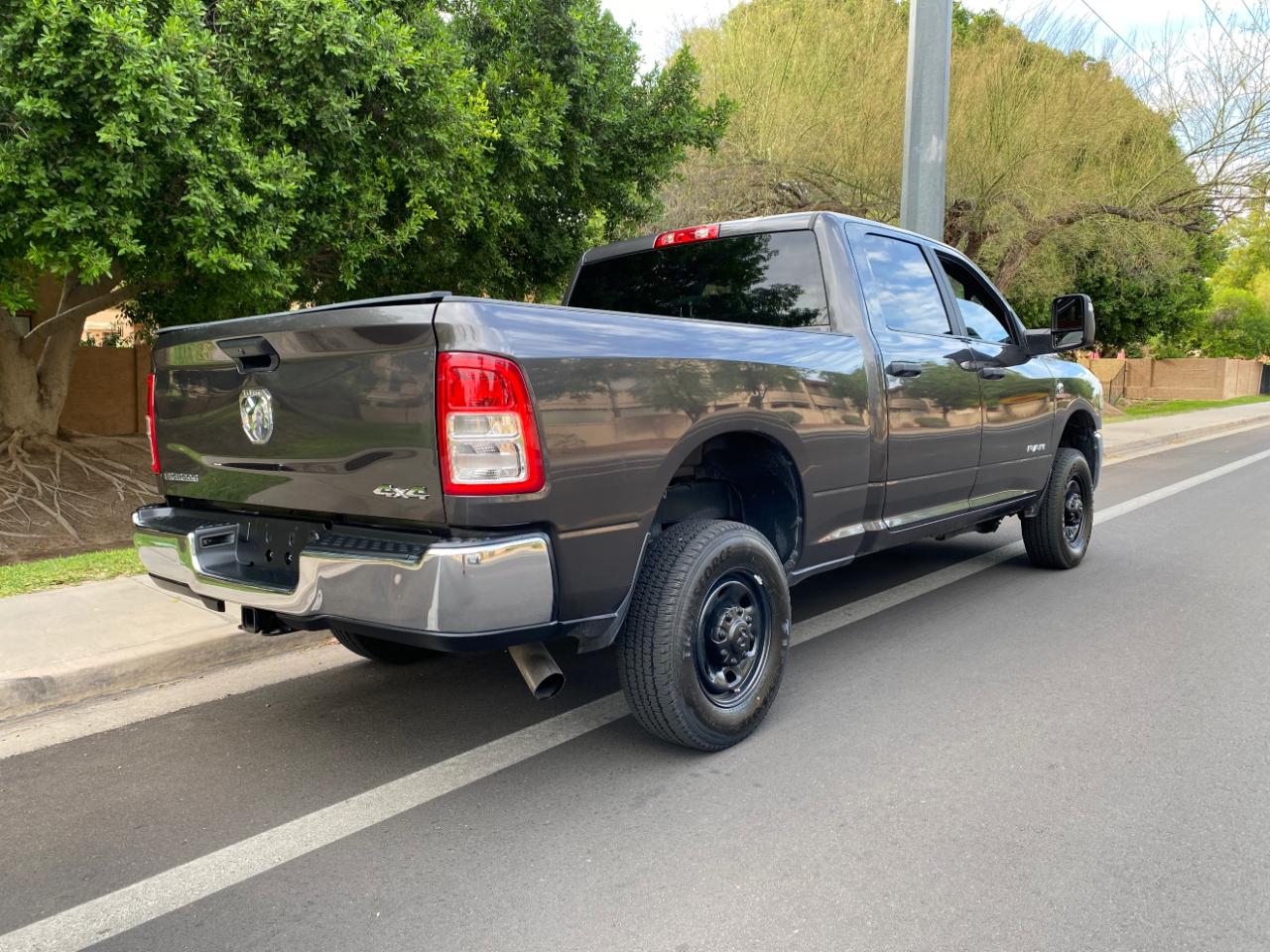 RAM 2500 Big Horn 4x4 Crew Cab 6'4" Box 2024