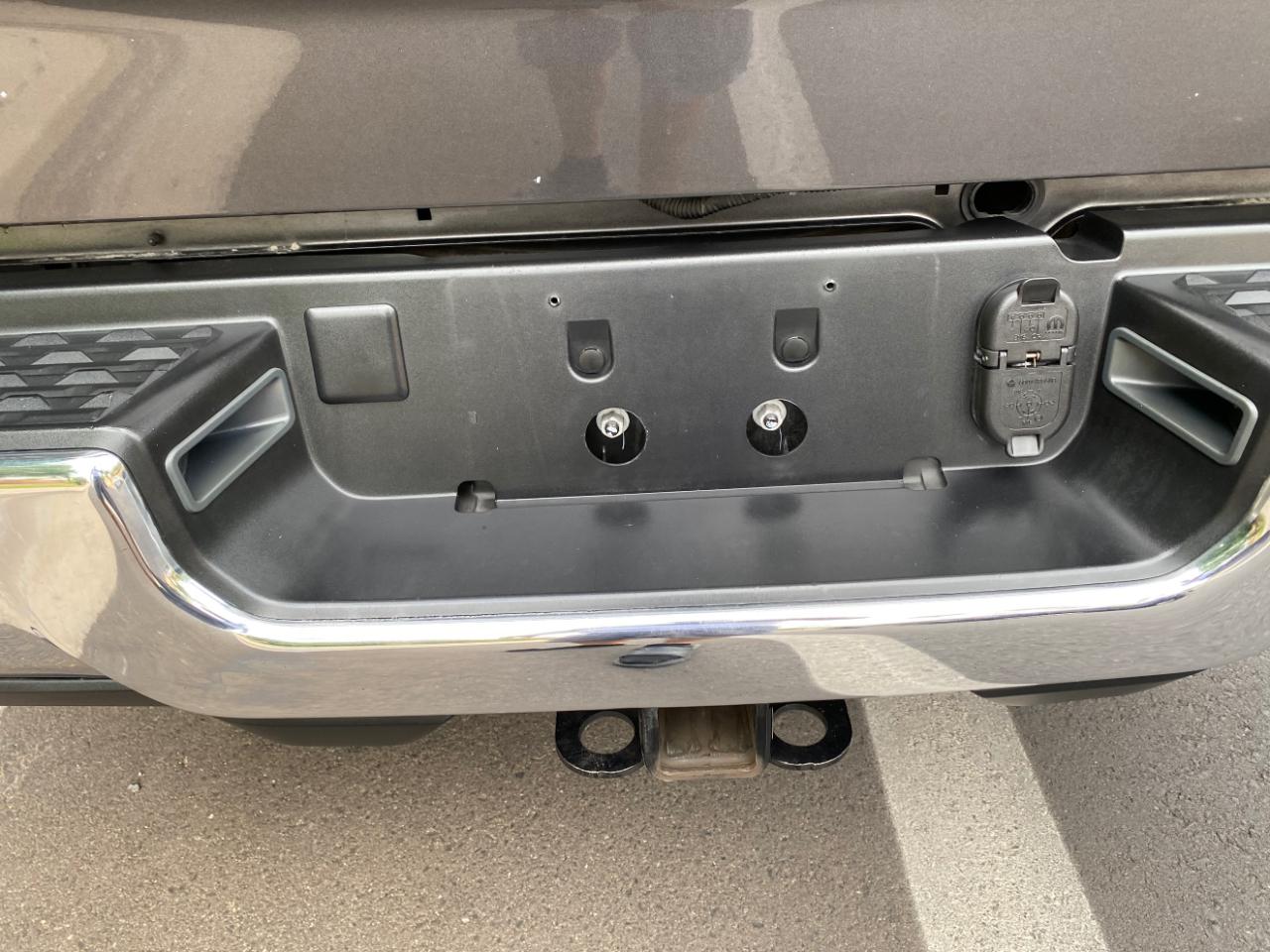 RAM 2500 Big Horn 4x4 Crew Cab 6'4" Box 2024