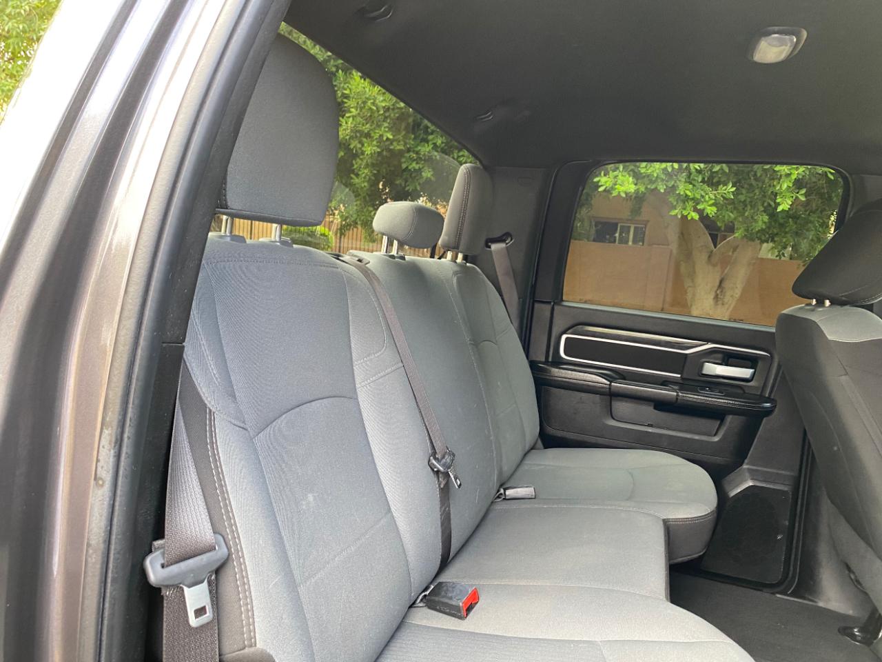 RAM 2500 Big Horn 4x4 Crew Cab 6'4" Box 2024