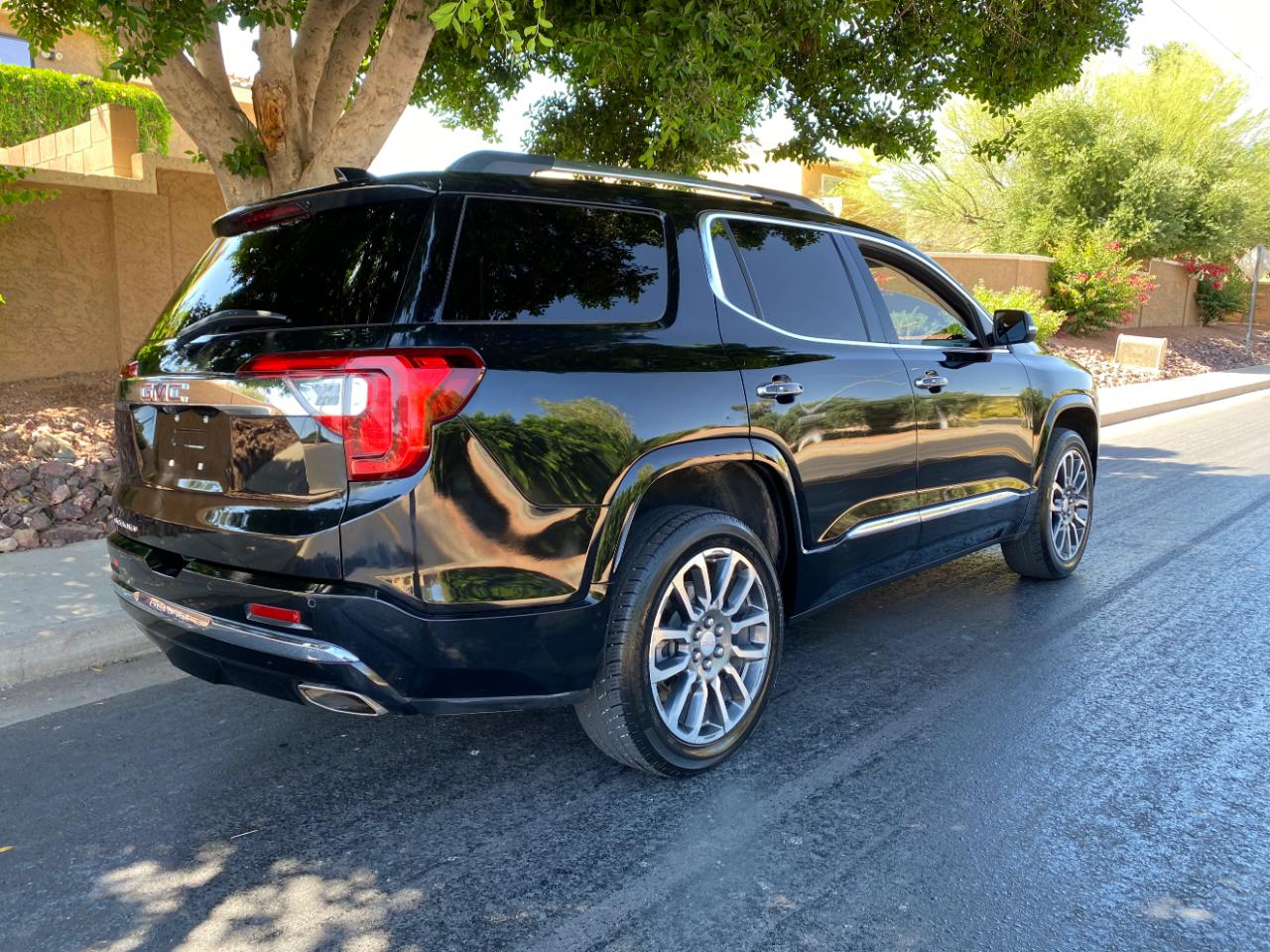 GMC Acadia FWD 4dr Denali 2022