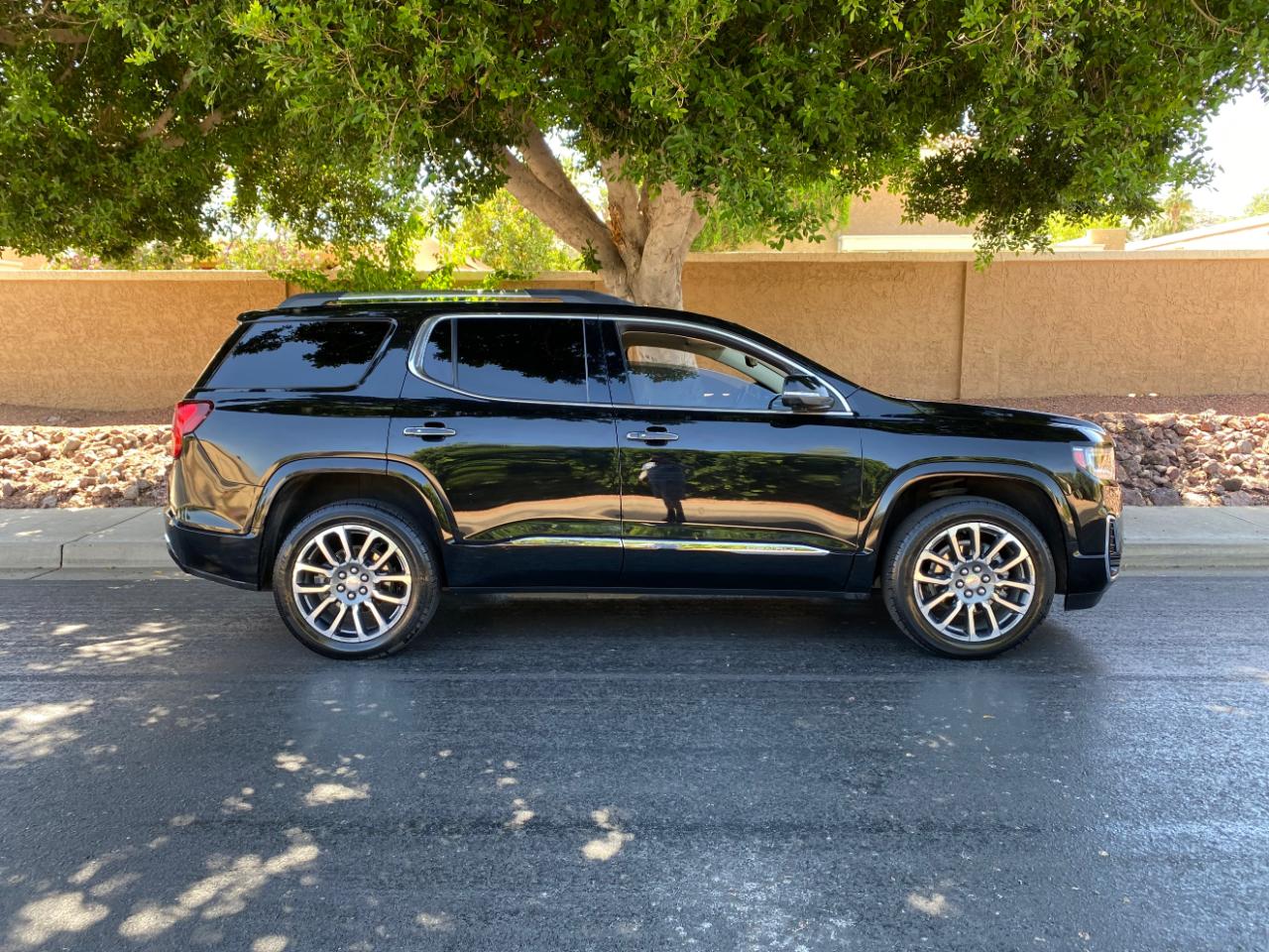 GMC Acadia FWD 4dr Denali 2022