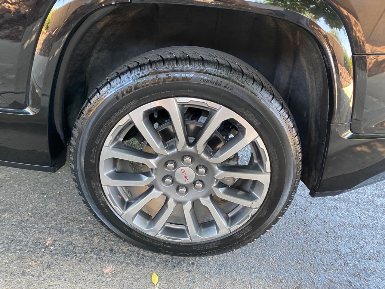GMC Acadia FWD 4dr Denali 2022