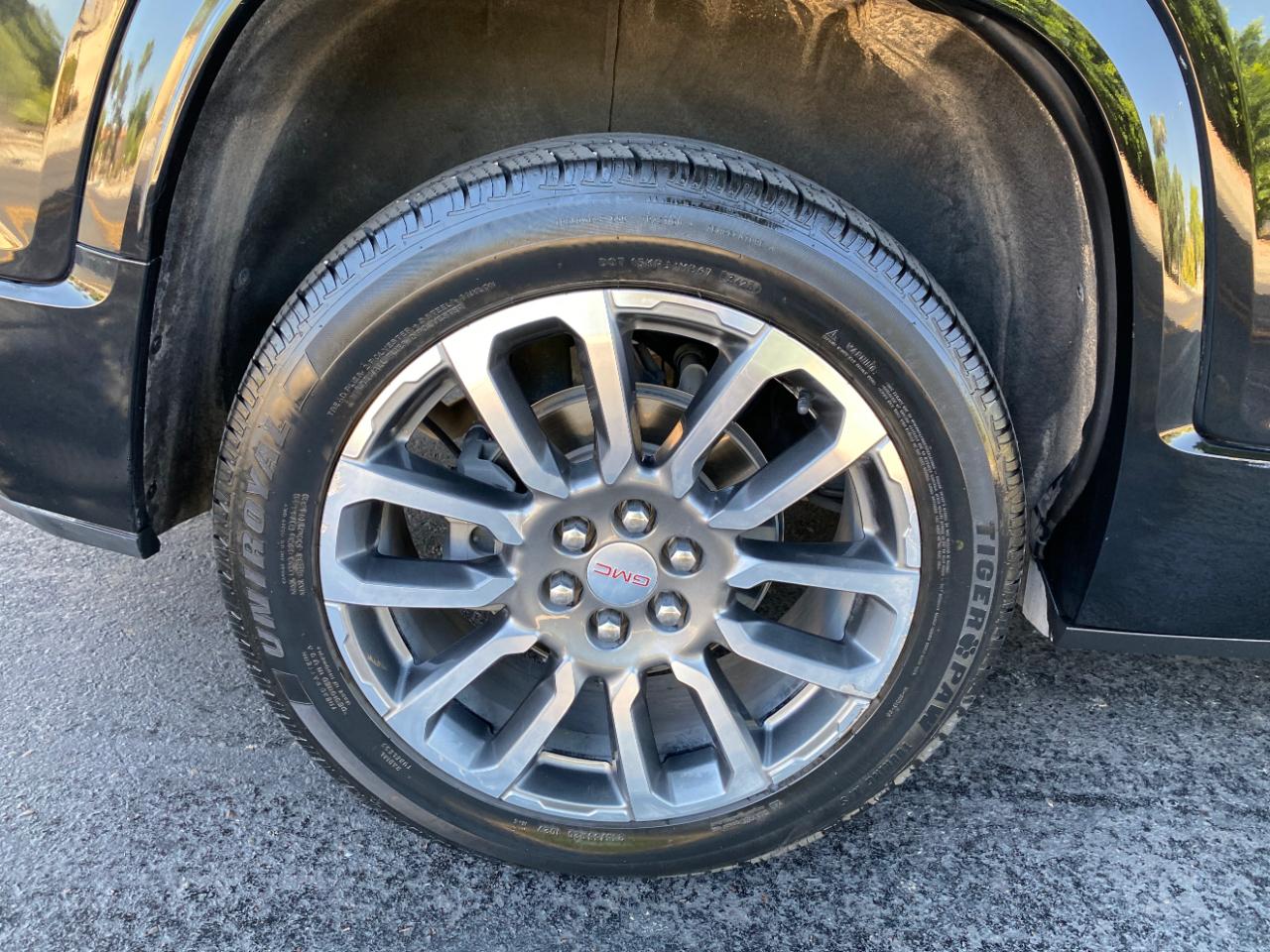 GMC Acadia FWD 4dr Denali 2022