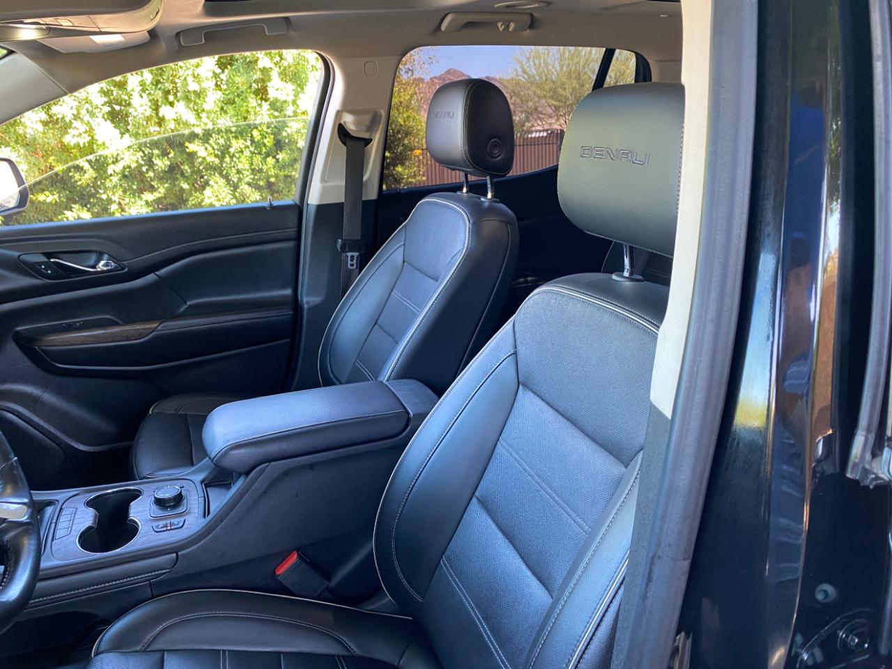 GMC Acadia FWD 4dr Denali 2022