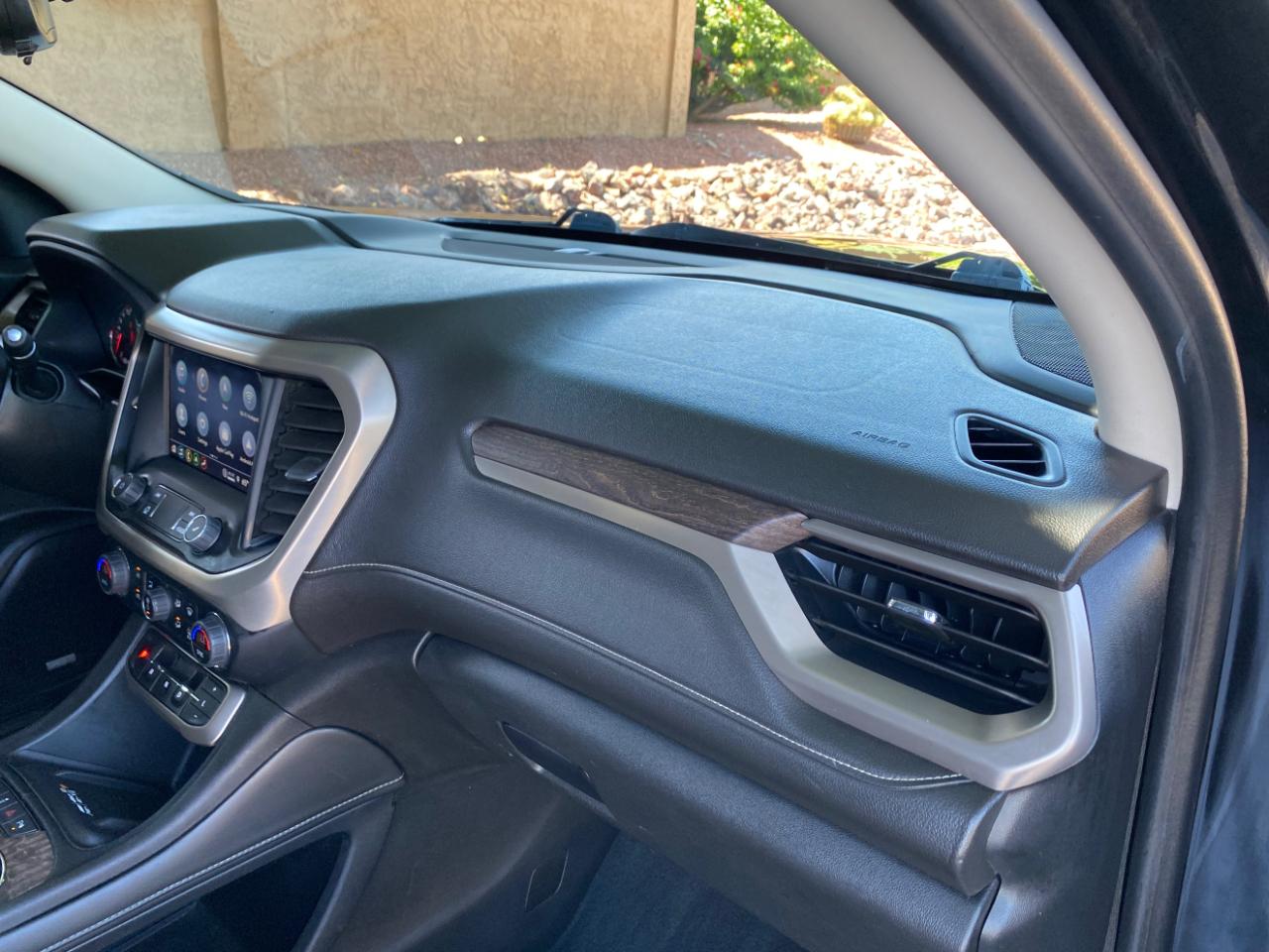 GMC Acadia FWD 4dr Denali 2022