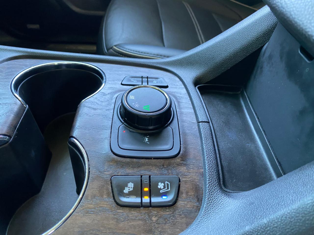 GMC Acadia FWD 4dr Denali 2022
