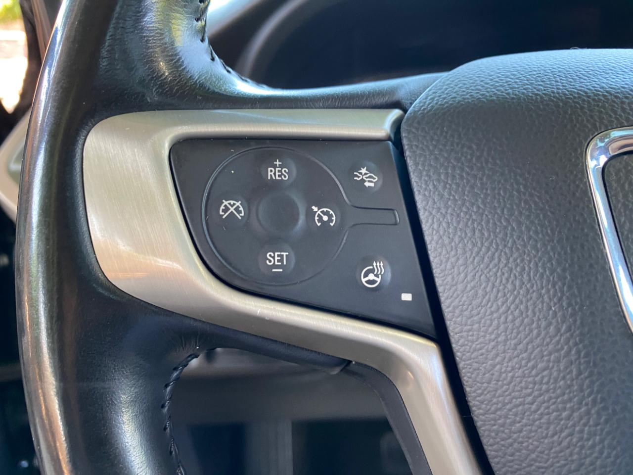 GMC Acadia FWD 4dr Denali 2022