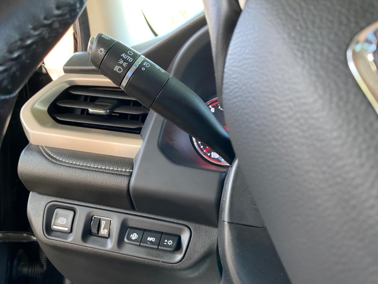 GMC Acadia FWD 4dr Denali 2022