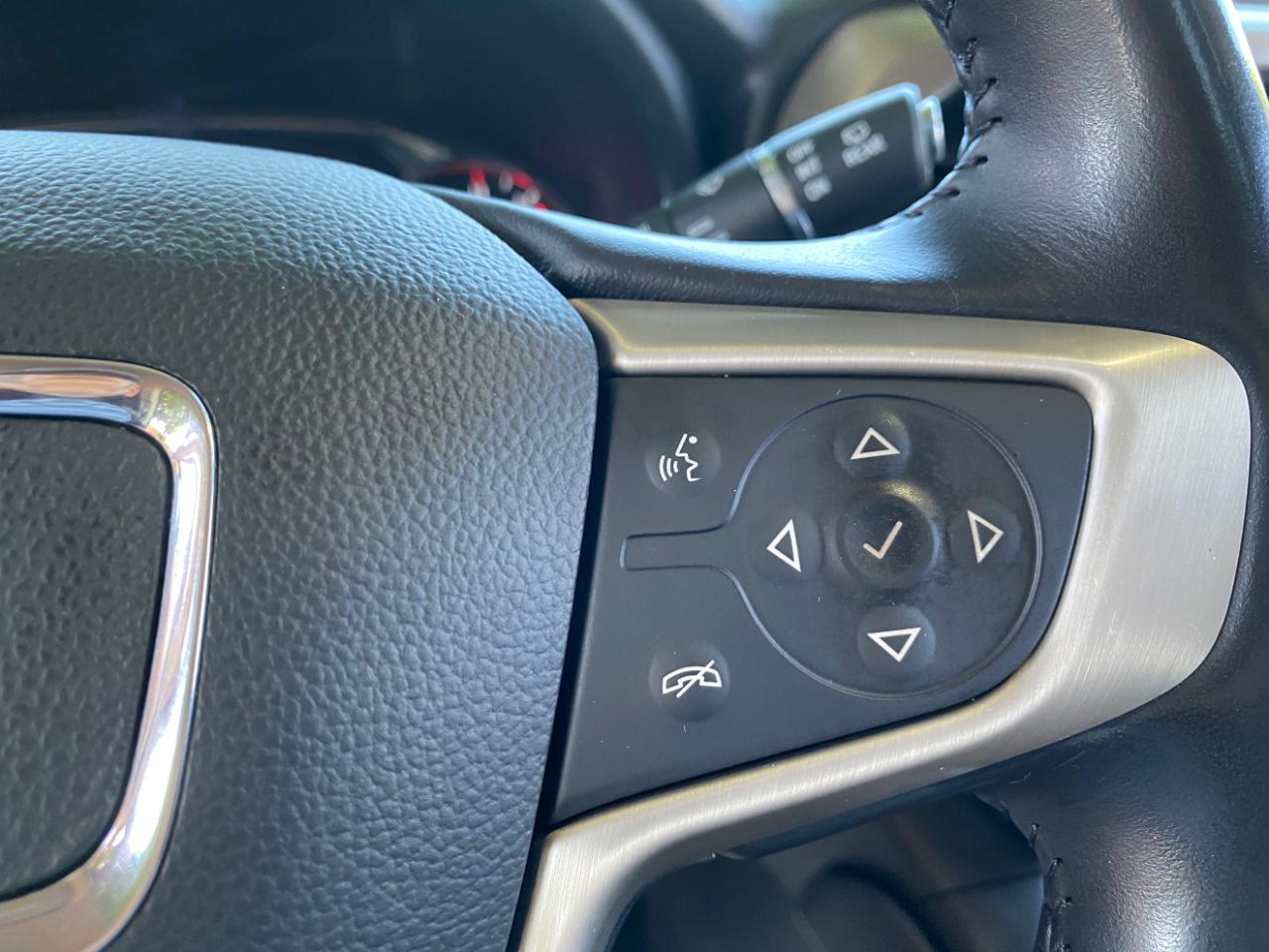GMC Acadia FWD 4dr Denali 2022