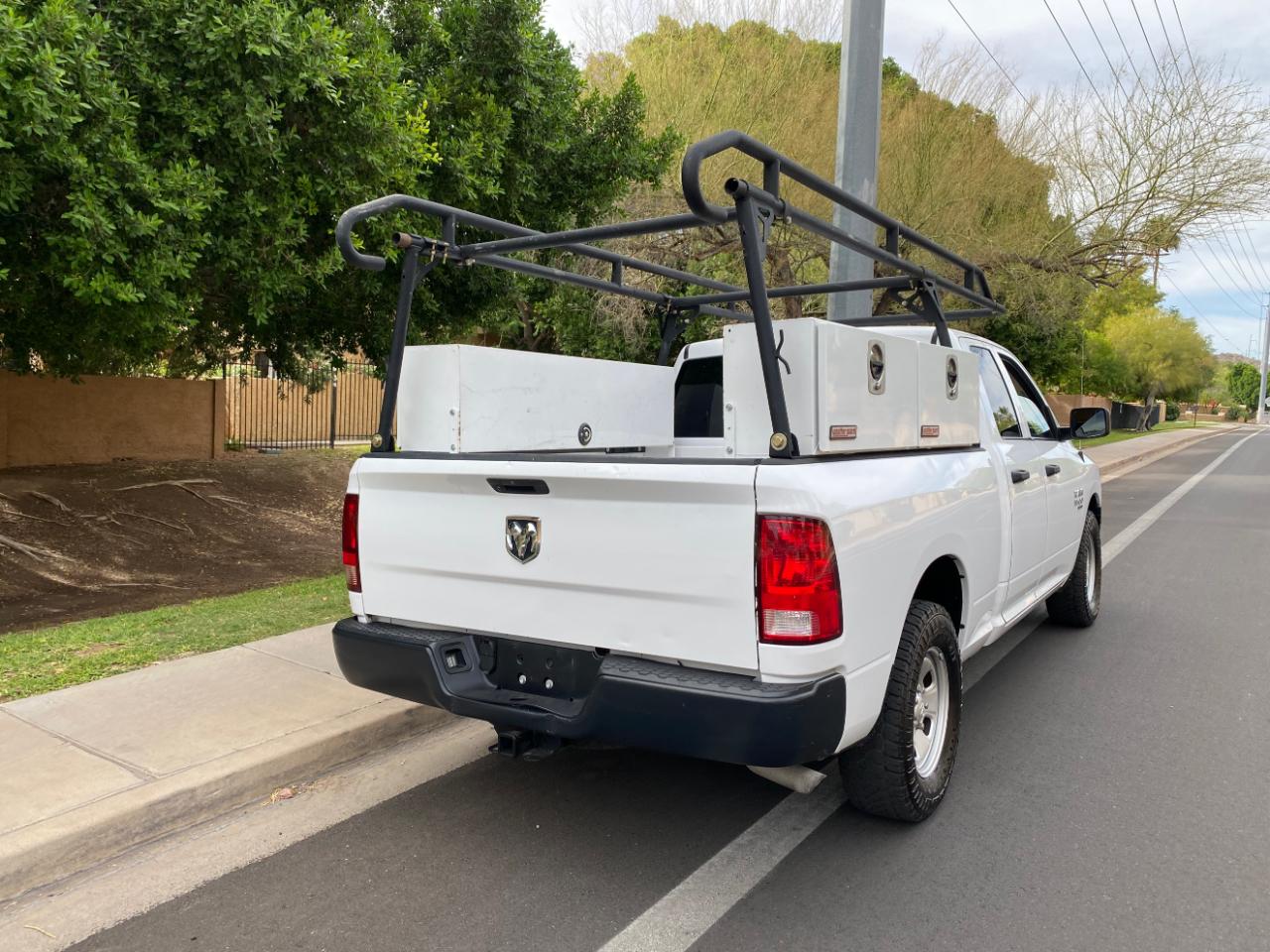 RAM 1500 Classic Tradesman 4x2 Quad Cab 6'4" Box 2021