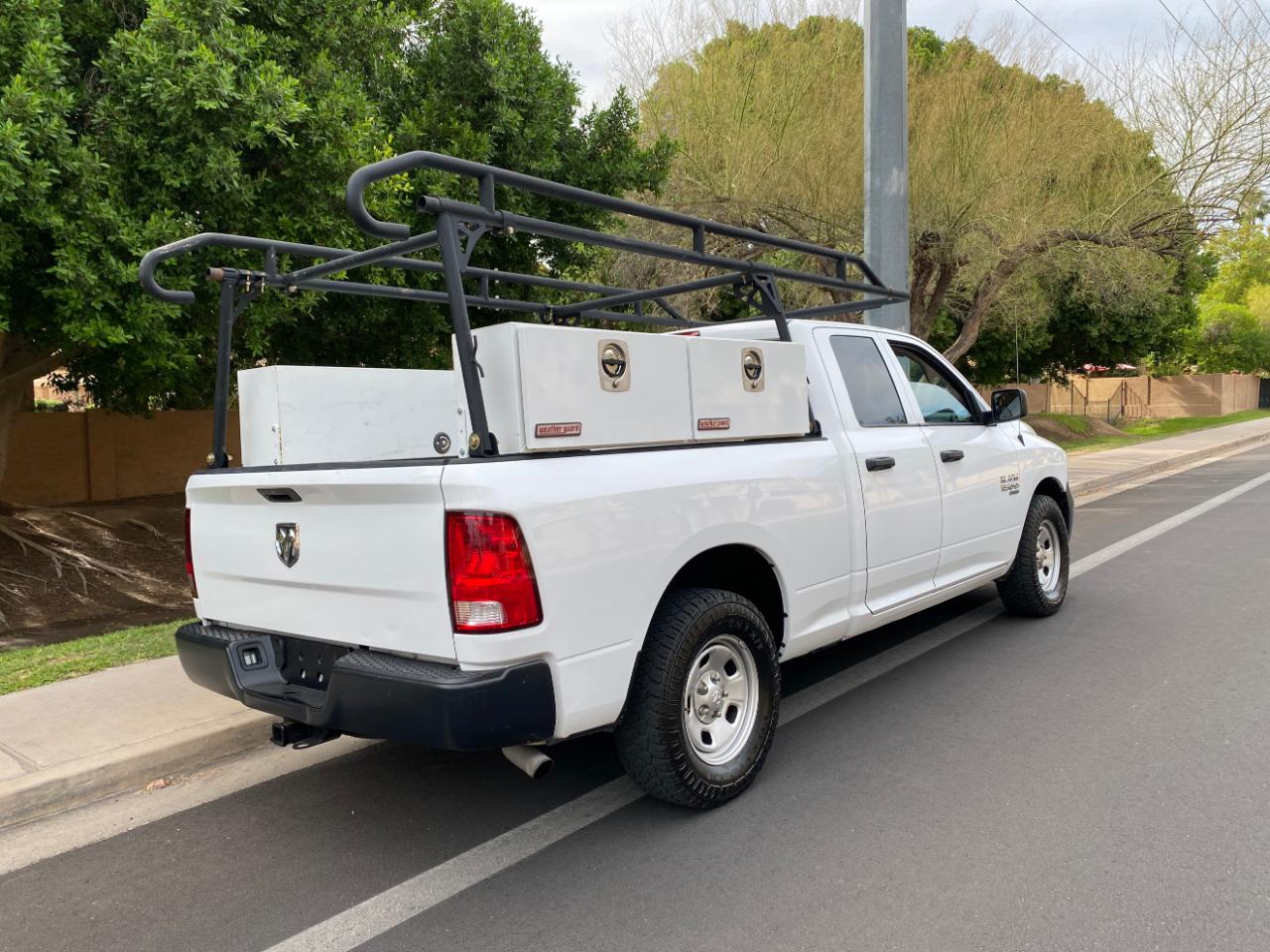 RAM 1500 Classic Tradesman 4x2 Quad Cab 6'4" Box 2021