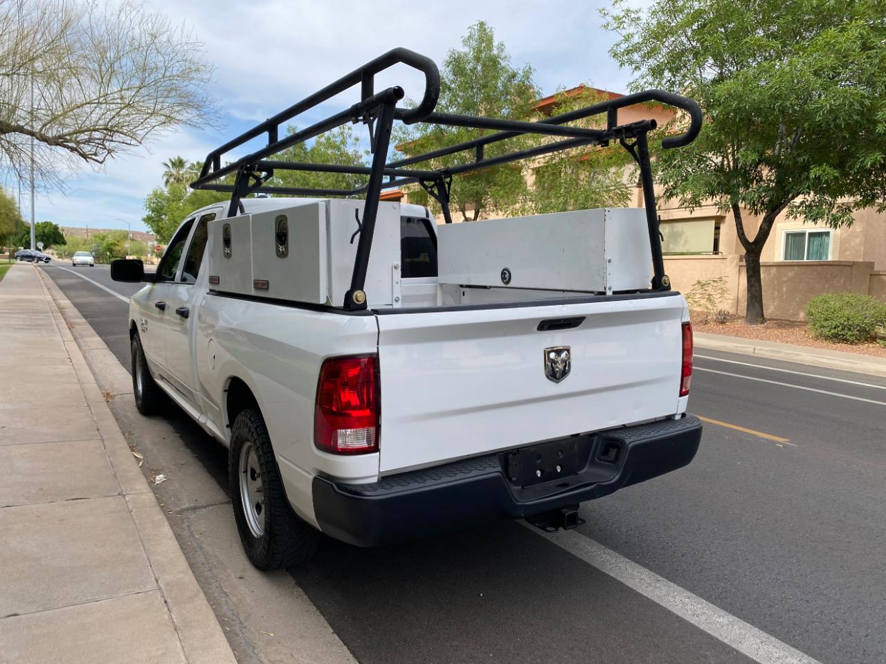 RAM 1500 Classic Tradesman 4x2 Quad Cab 6'4" Box 2021