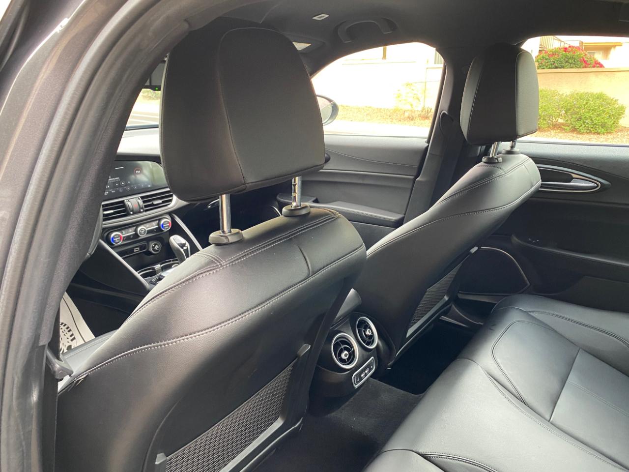 Alfa Romeo Giulia Sprint 2023