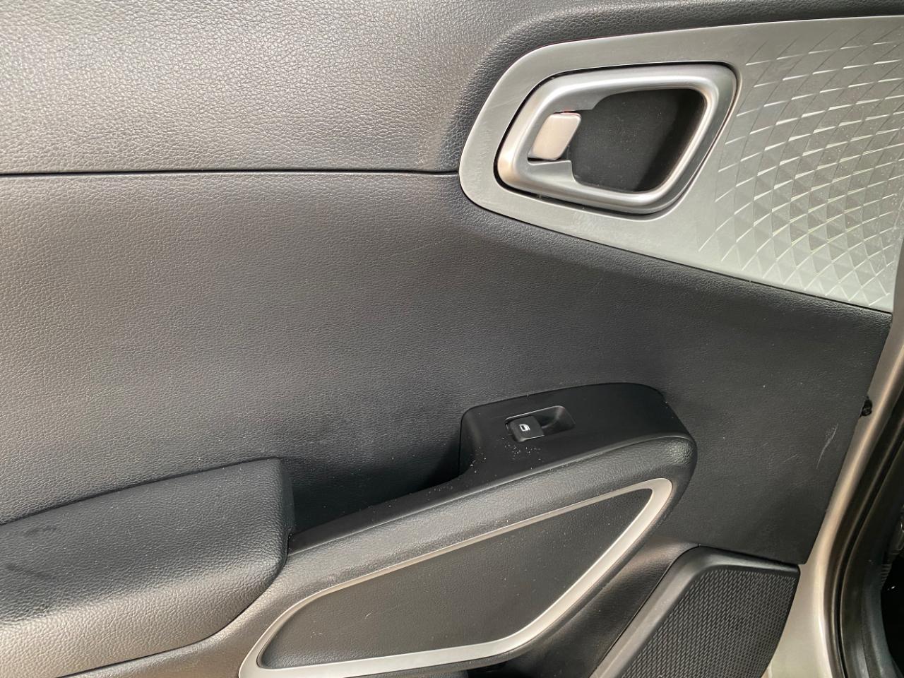 Kia Soul LX IVT 2022